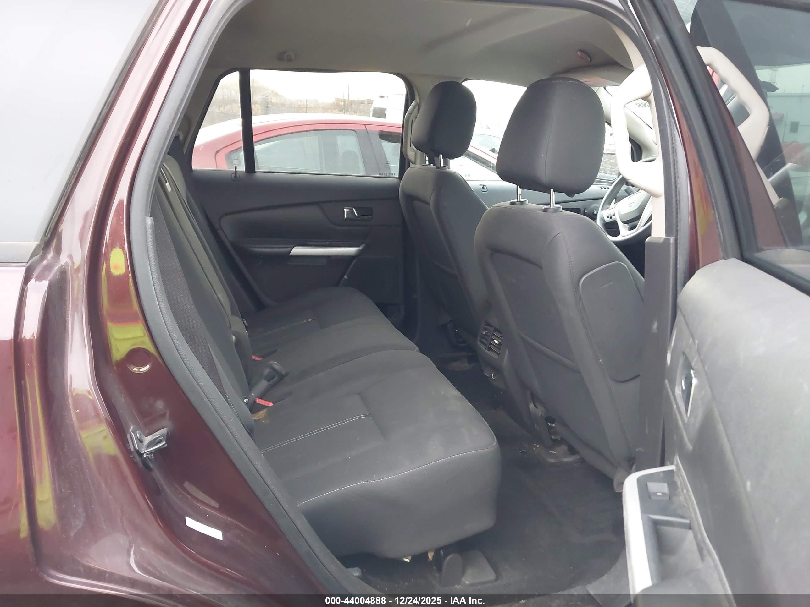 FORD EDGE image 8