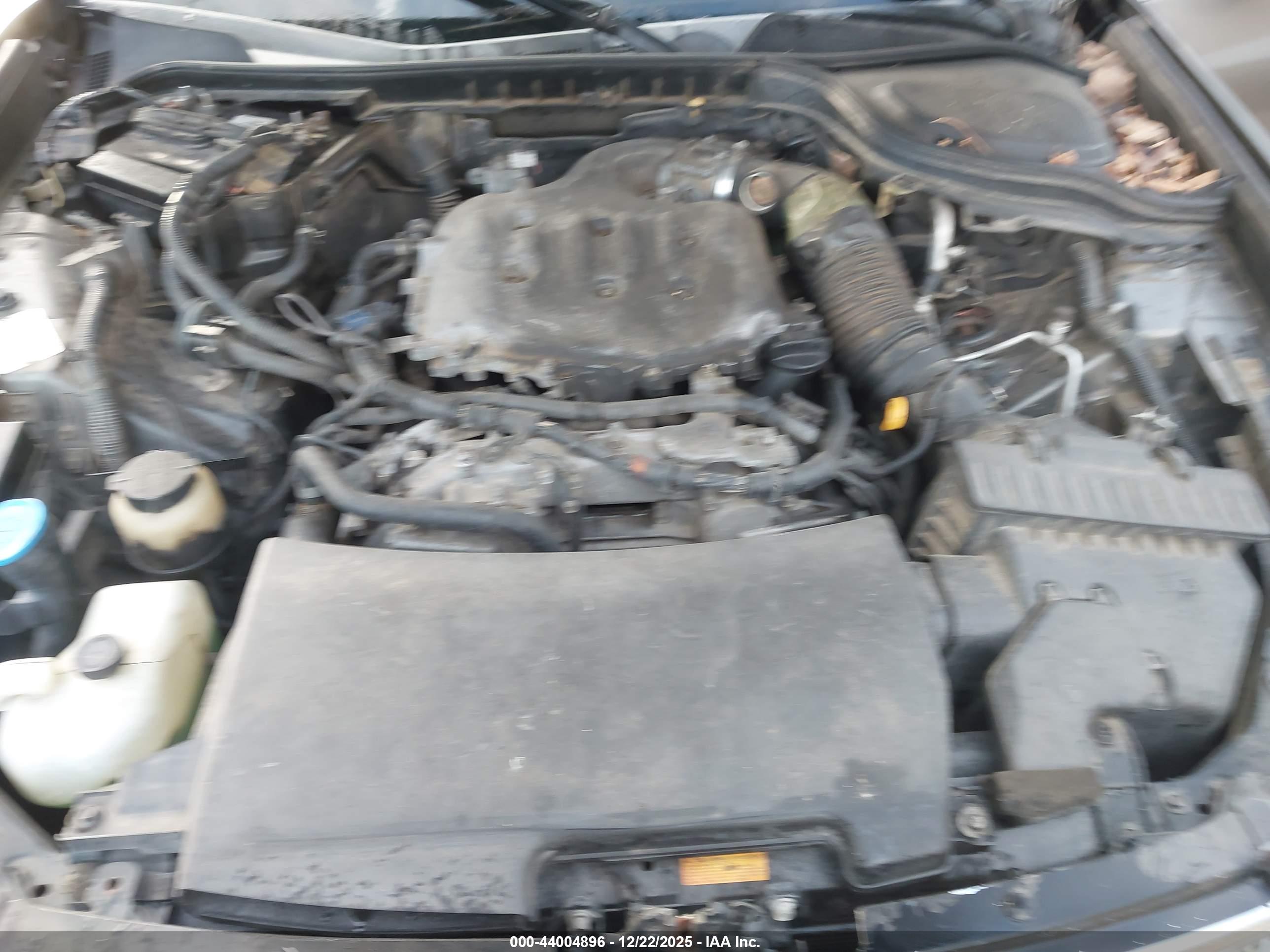 INFINITI M35X image 10