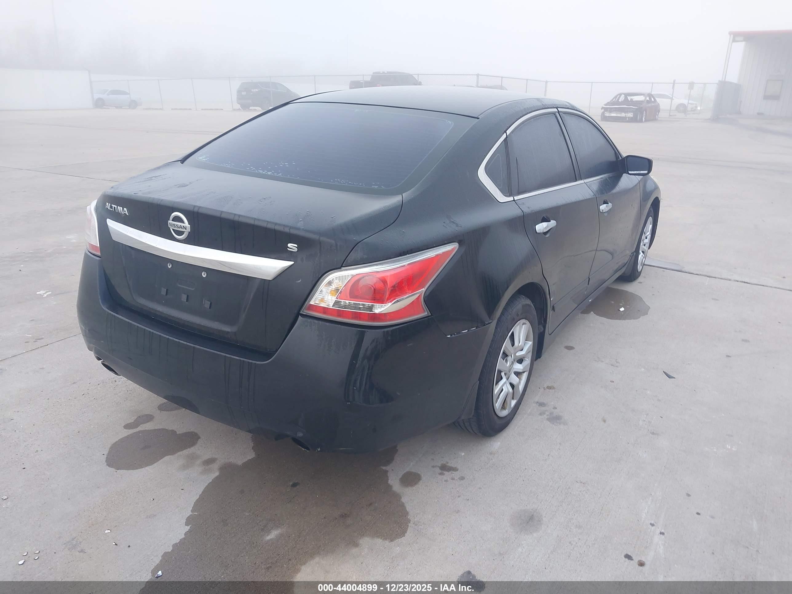 NISSAN ALTIMA image 6