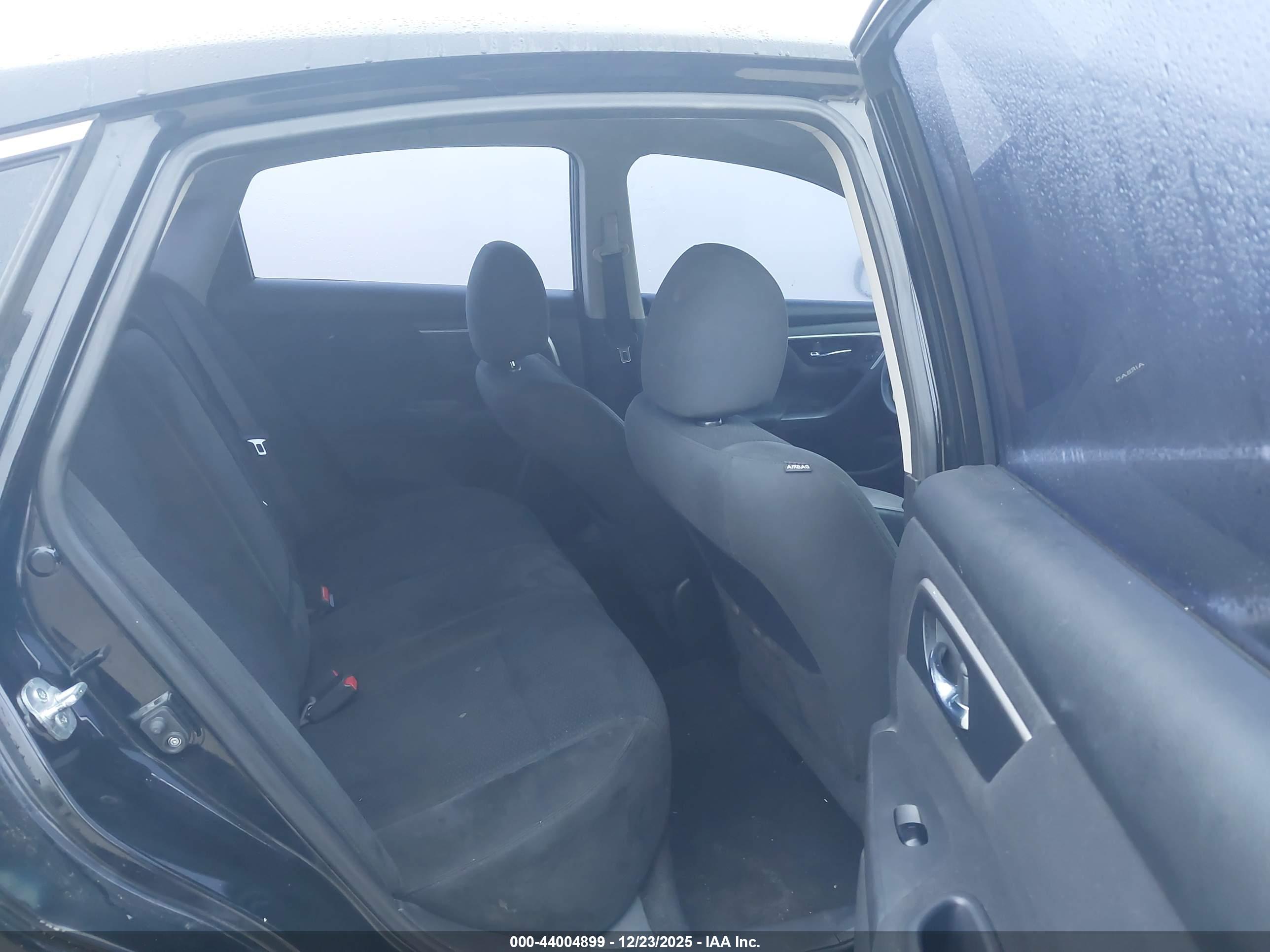 NISSAN ALTIMA image 8