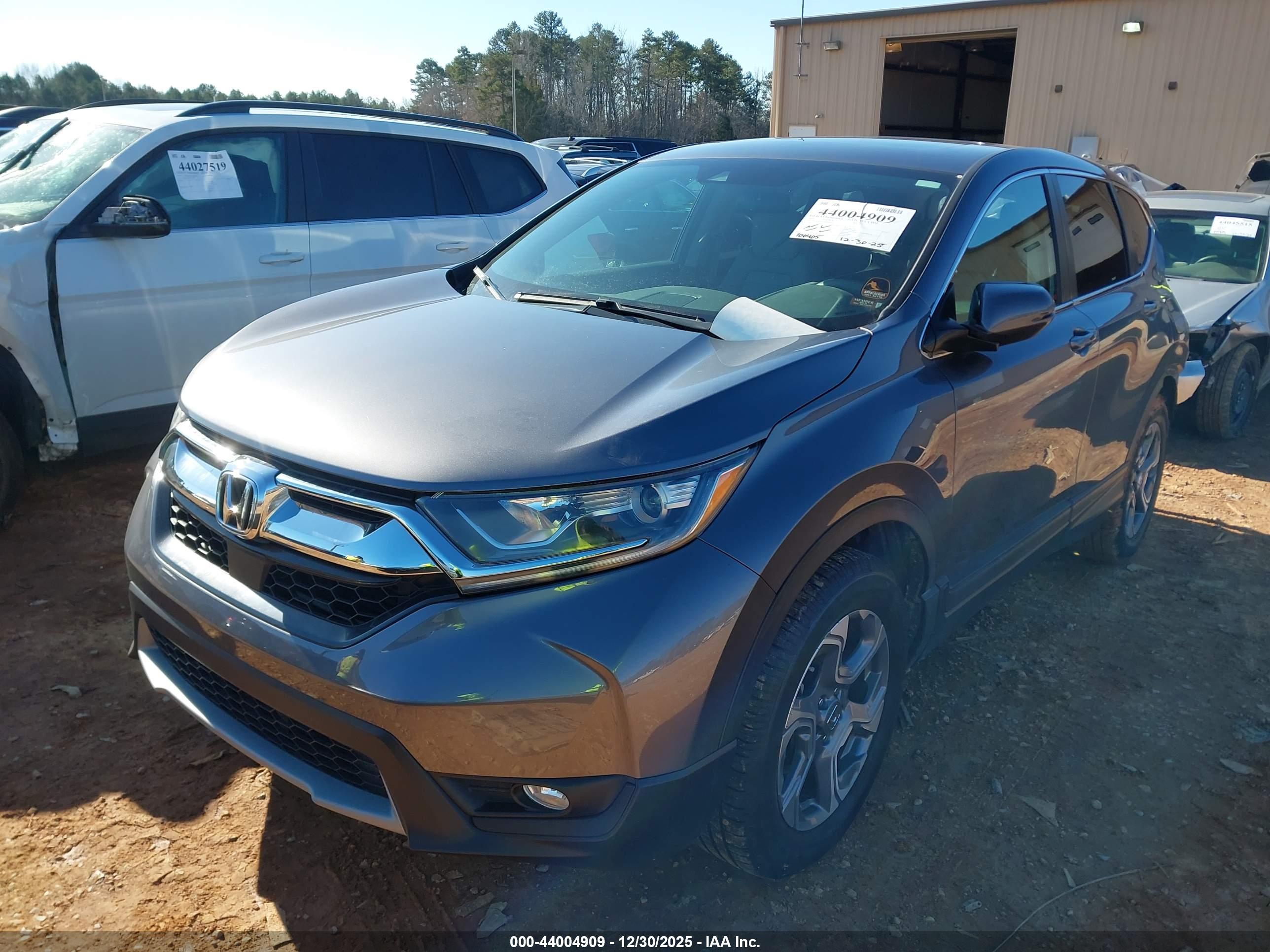 HONDA CR-V image 2