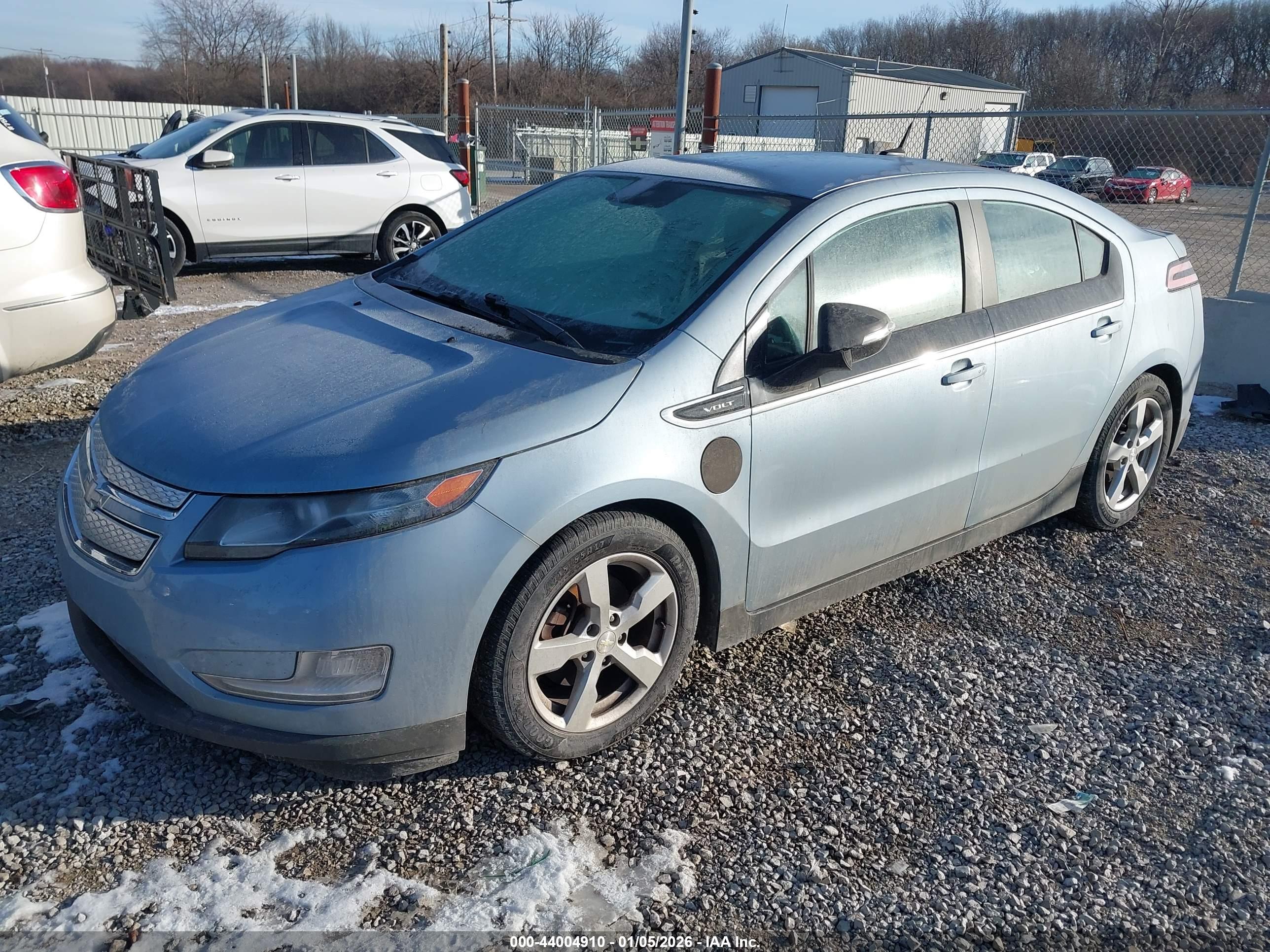 CHEVROLET VOLT image 2