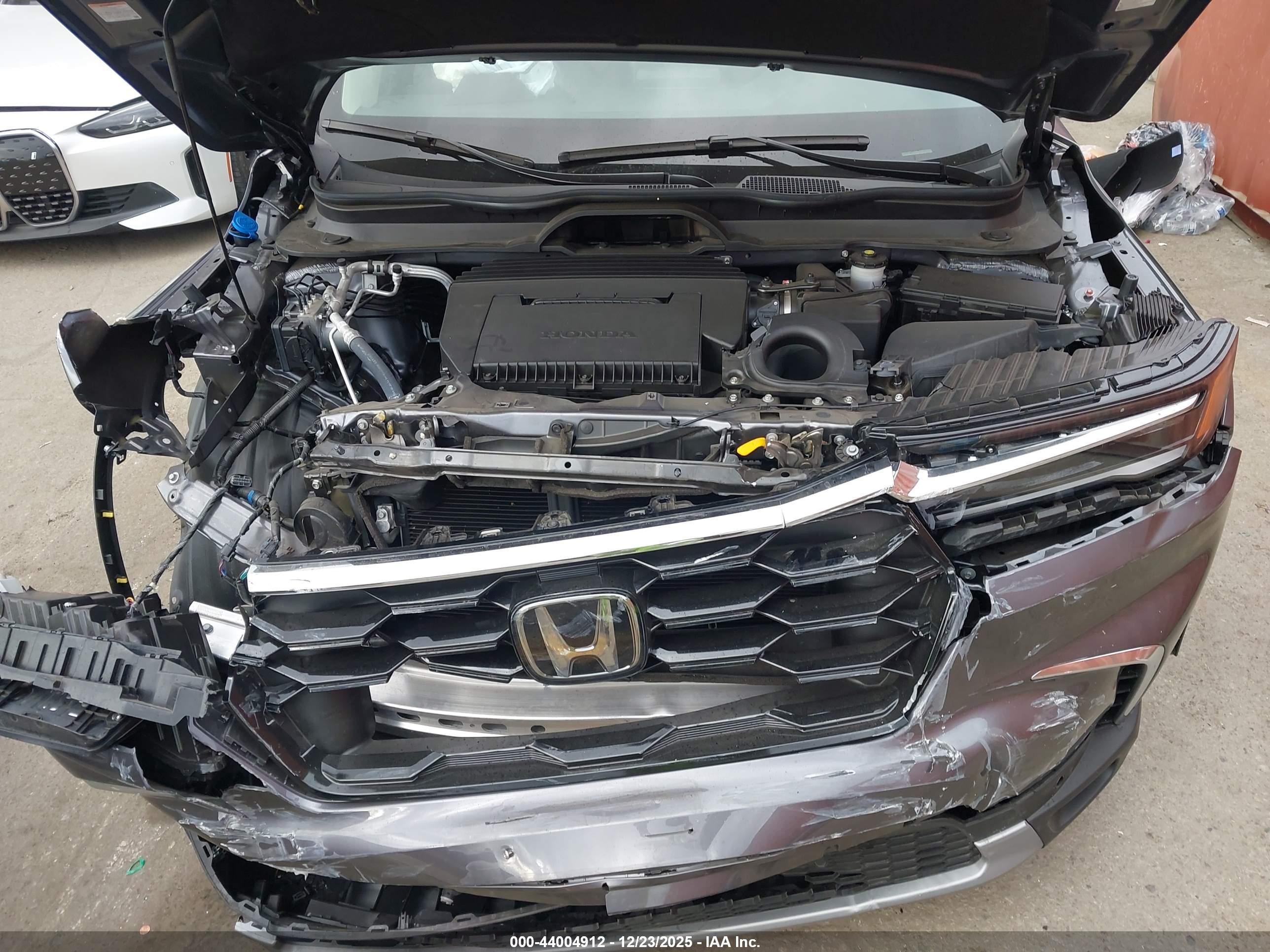 HONDA PILOT image 10