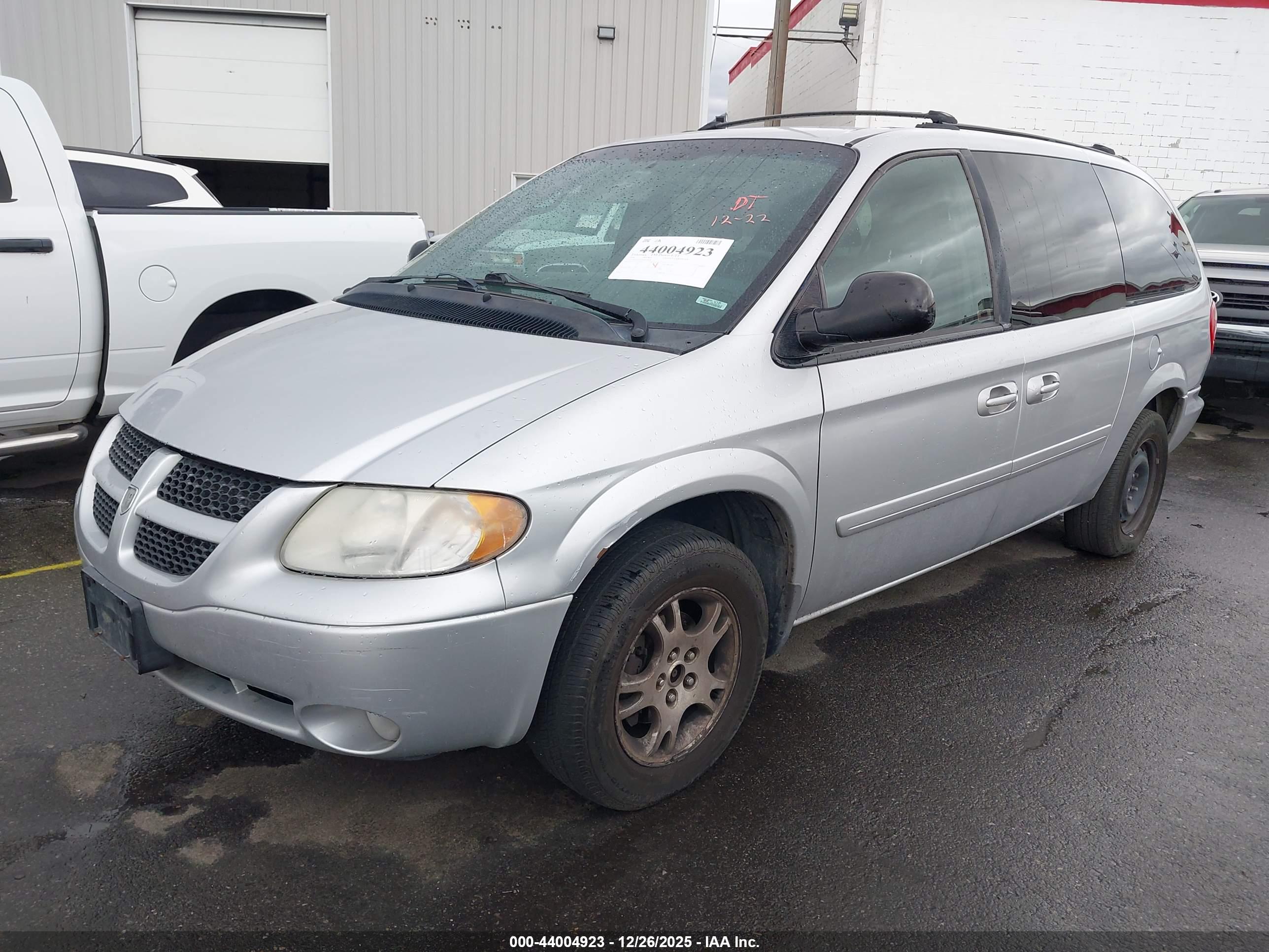 DODGE GRAND image 2
