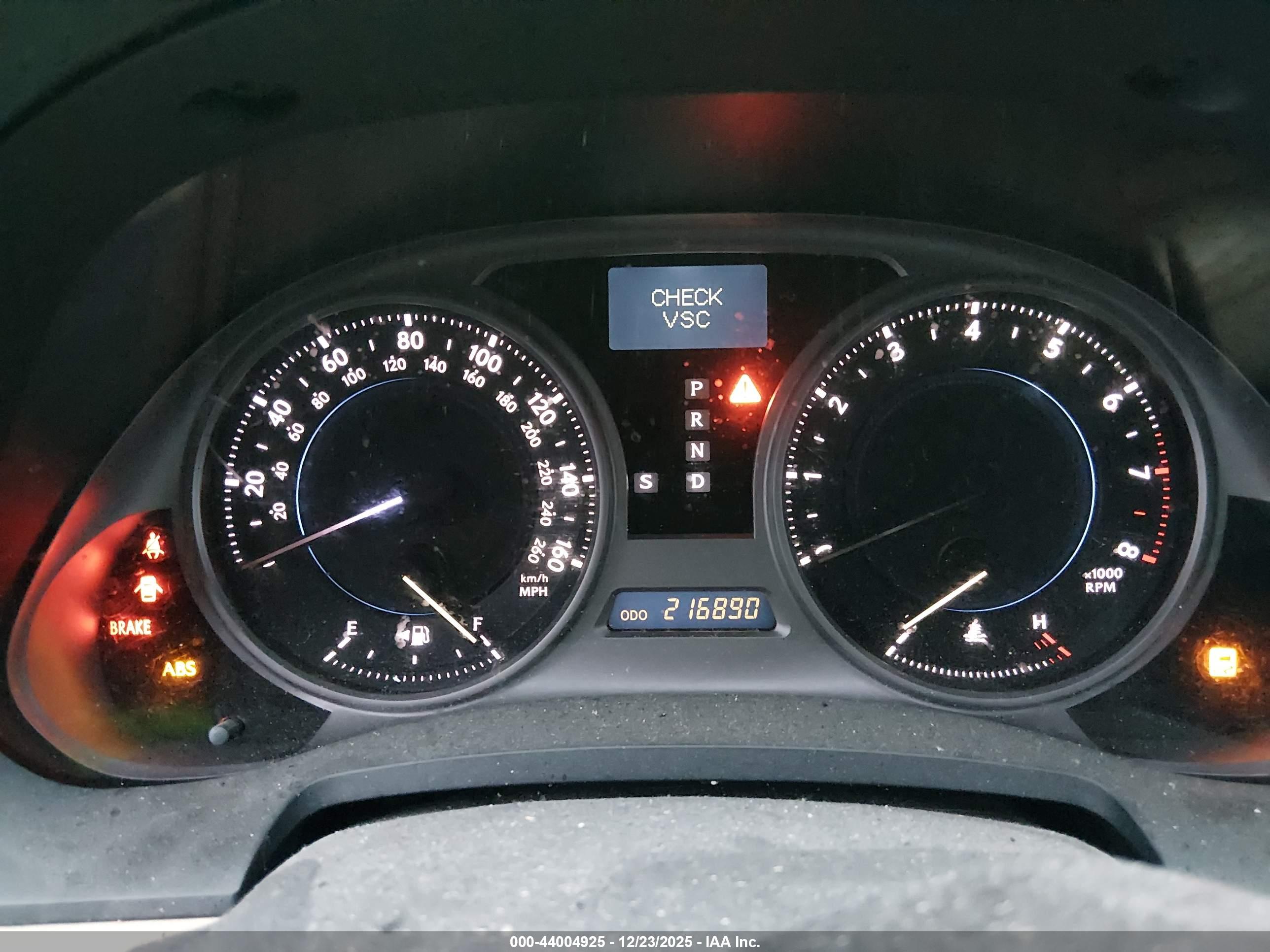 LEXUS IS image 7