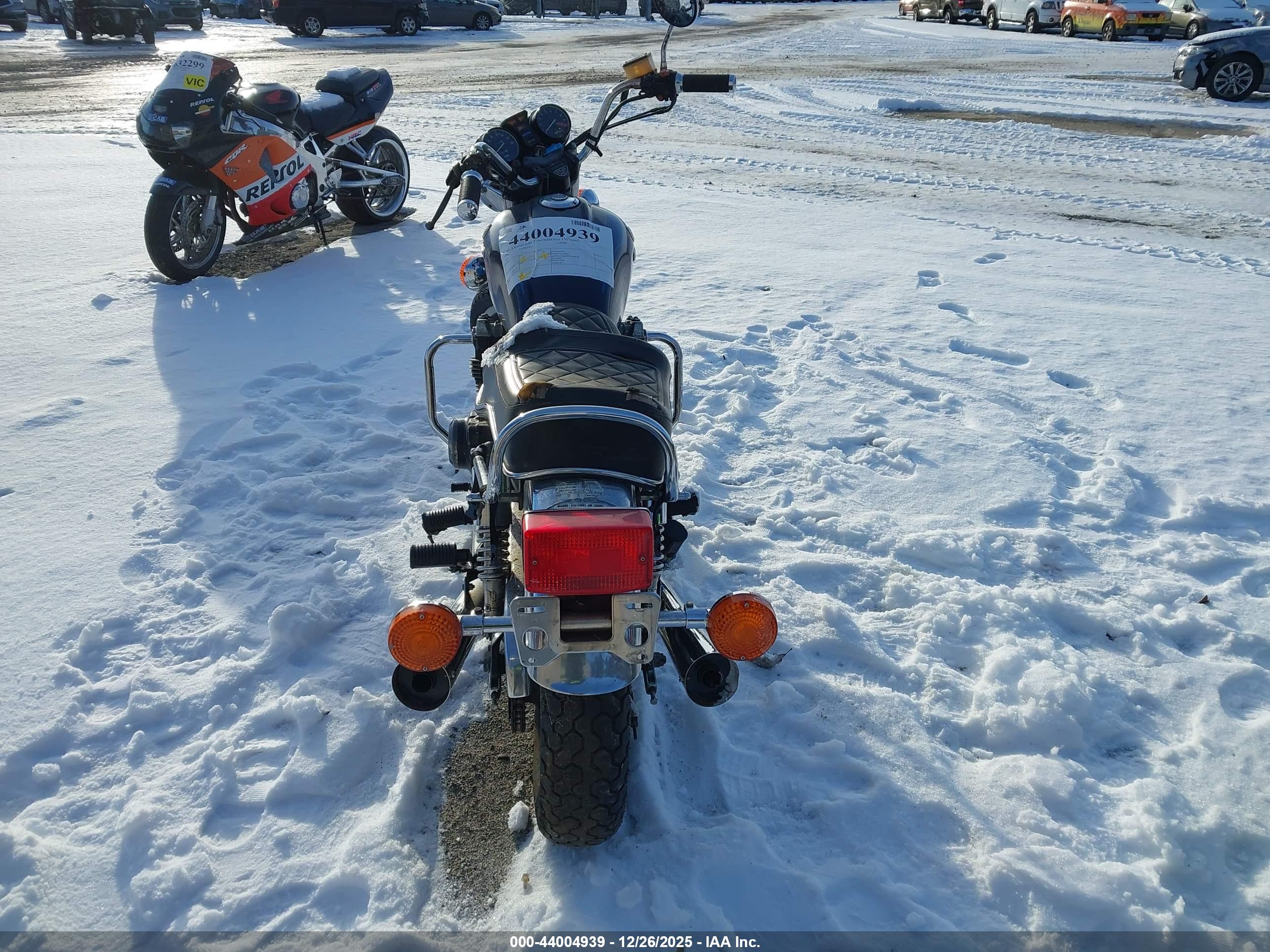 HONDA CB750 image 6
