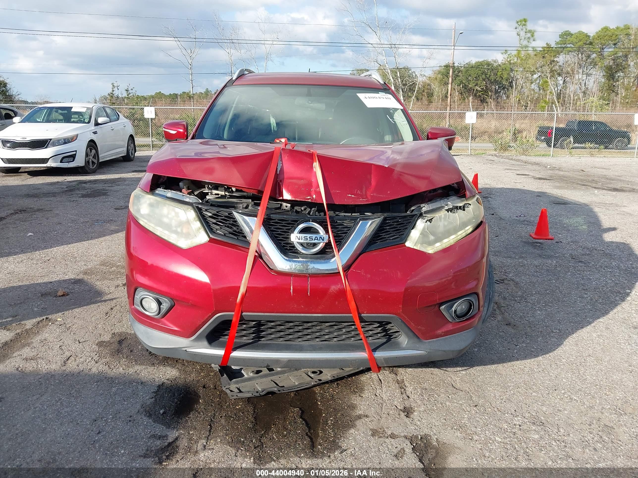 NISSAN ROGUE image 6