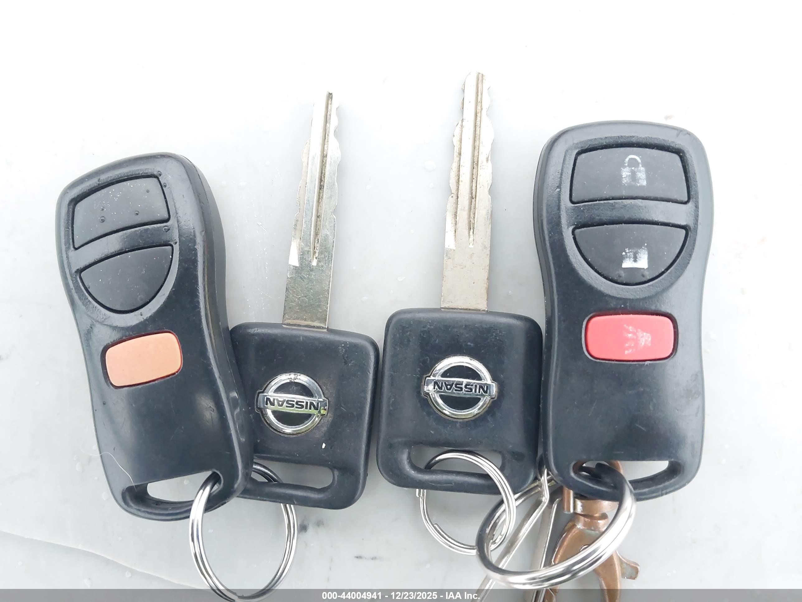 NISSAN MURANO image 11