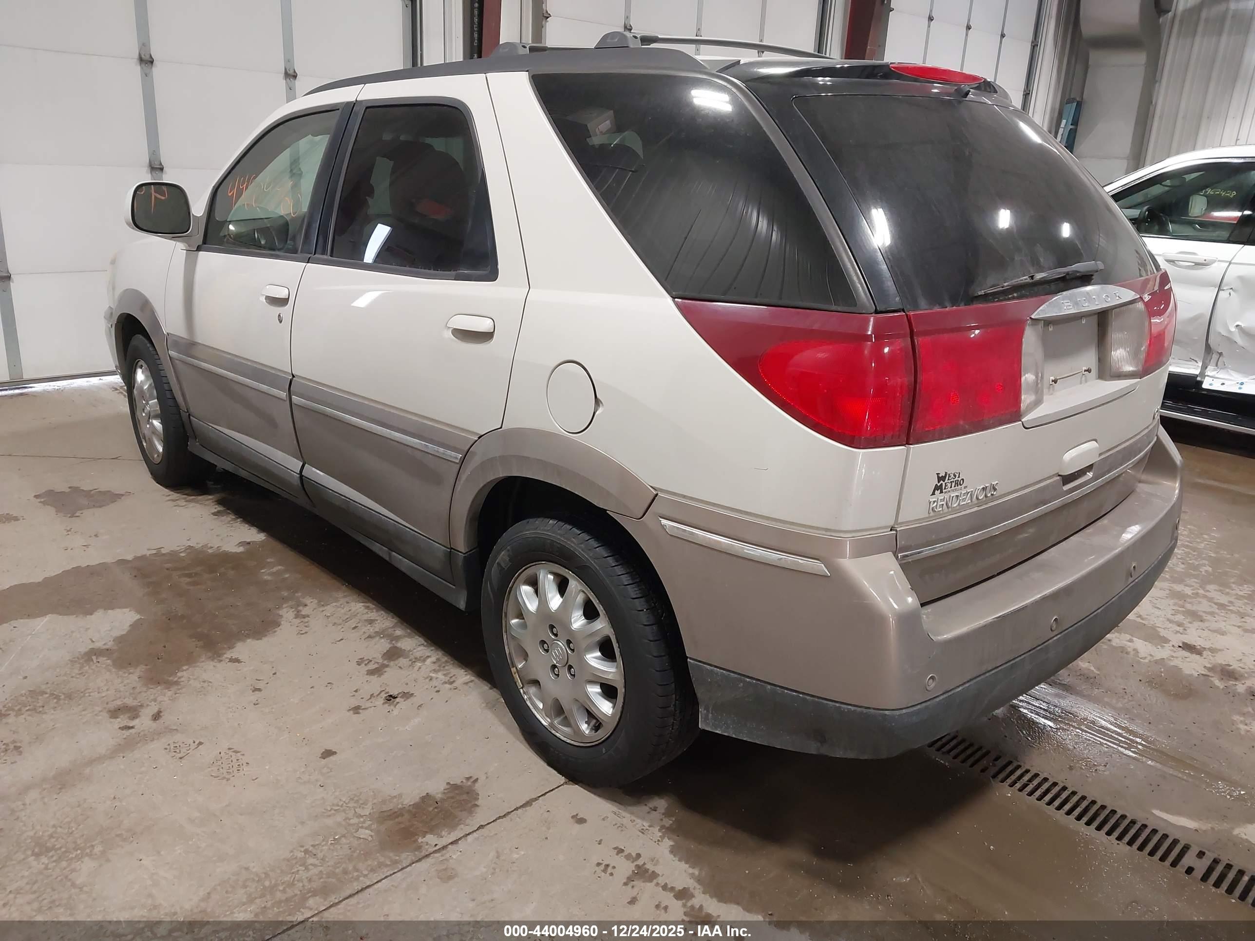 BUICK RENDEZVOUS image 3