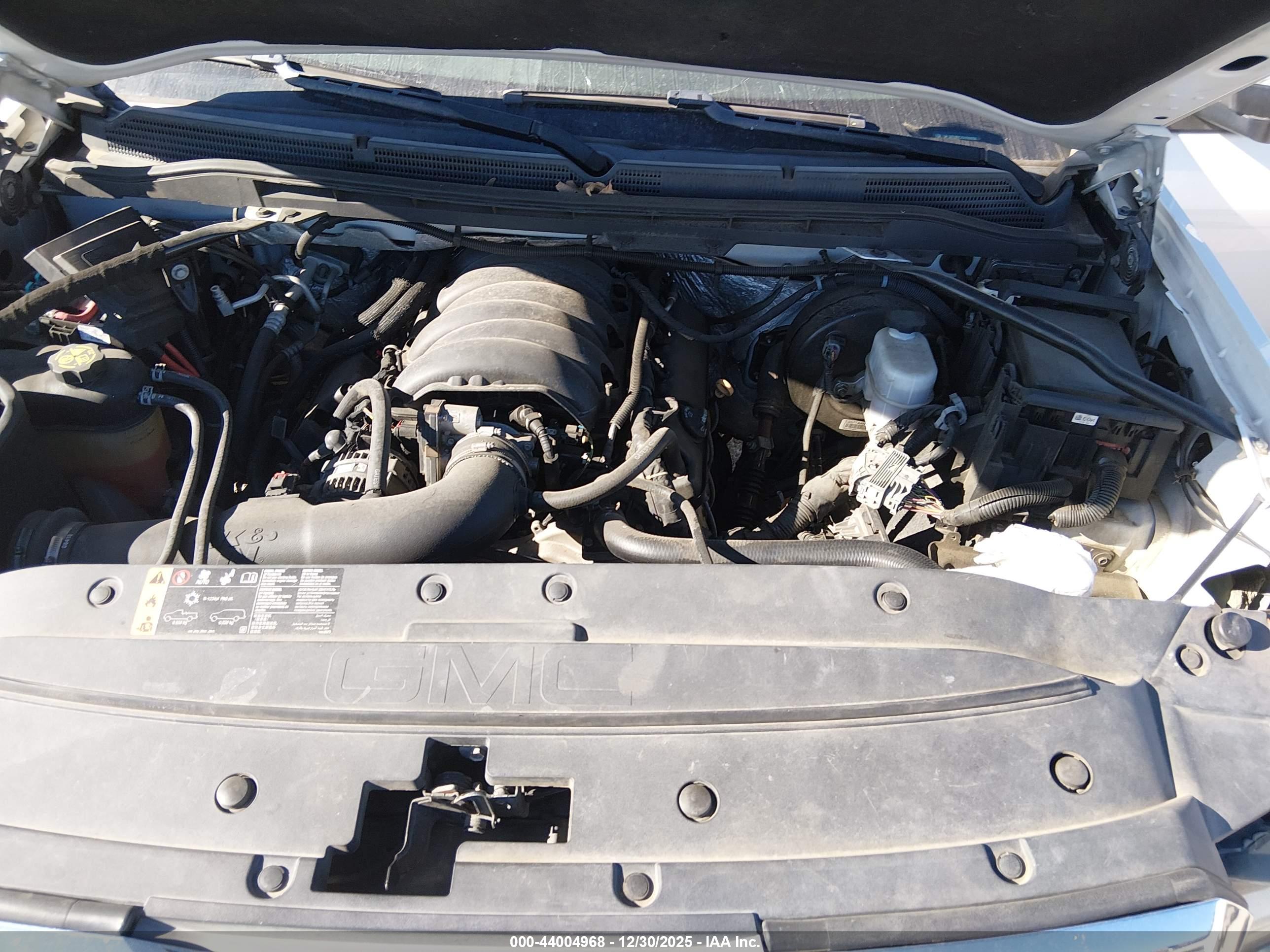 GMC SIERRA image 10