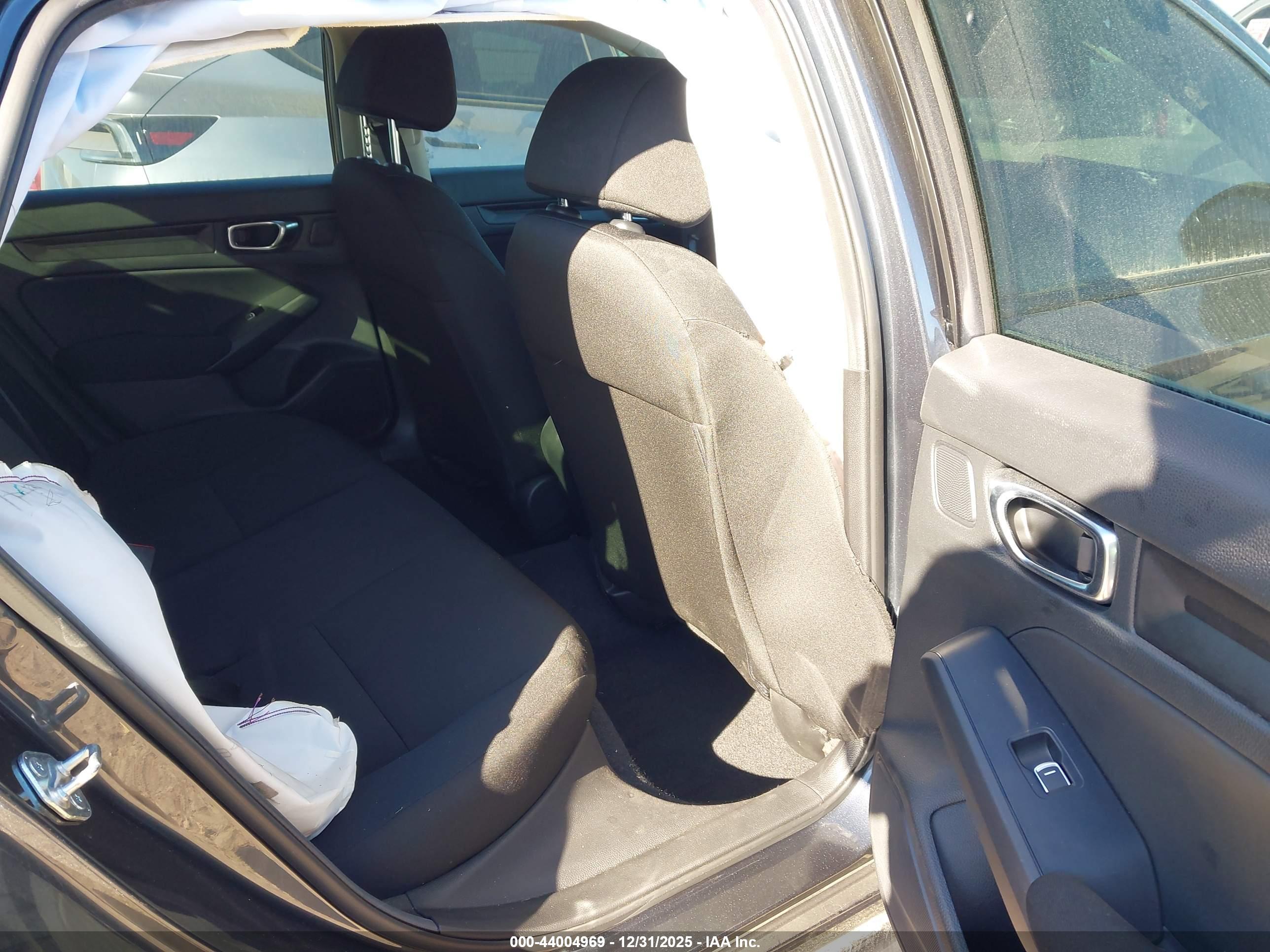 HONDA CIVIC image 8