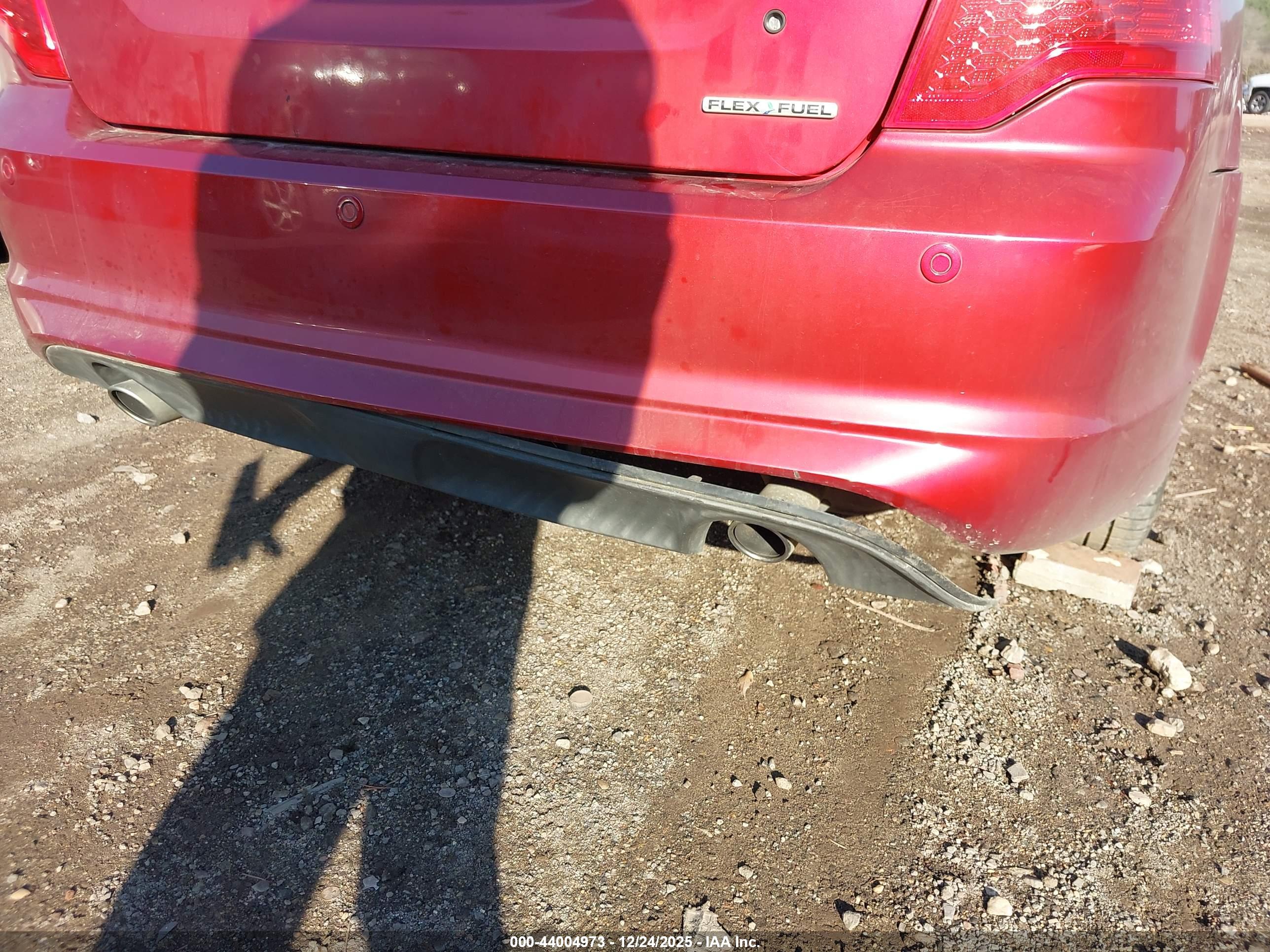 FORD FUSION image 6