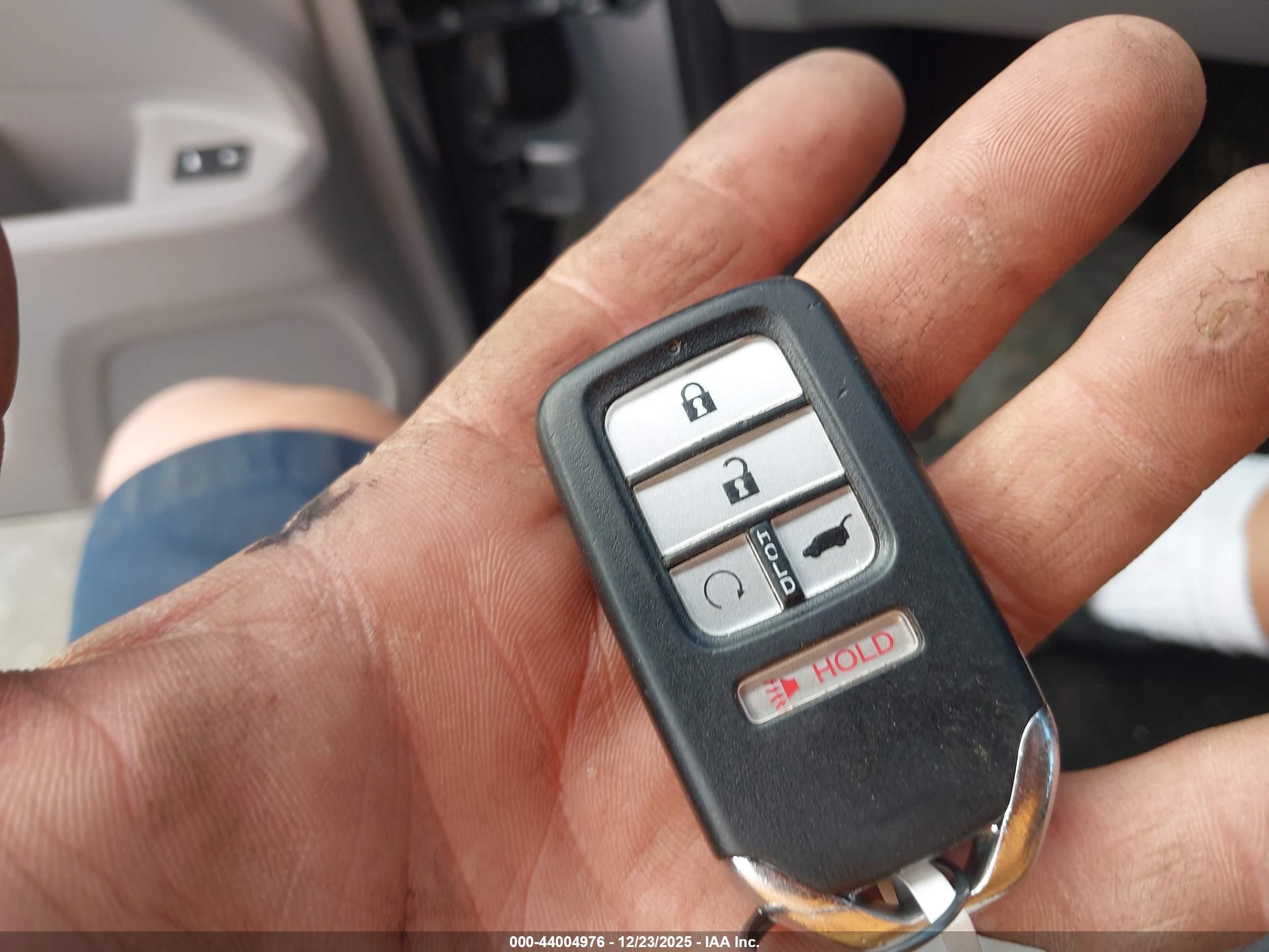 HONDA PILOT image 11
