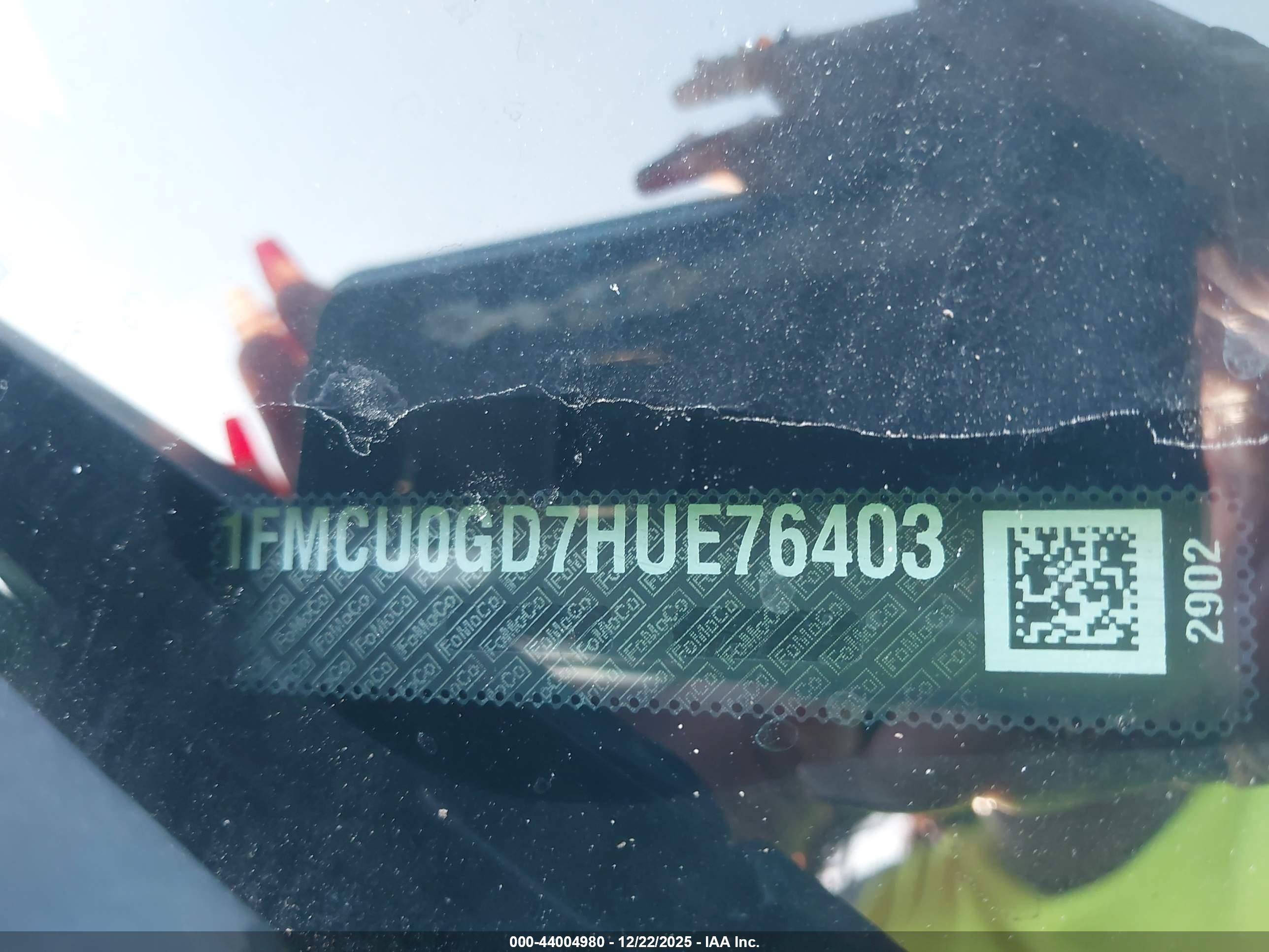 FORD ESCAPE image 9