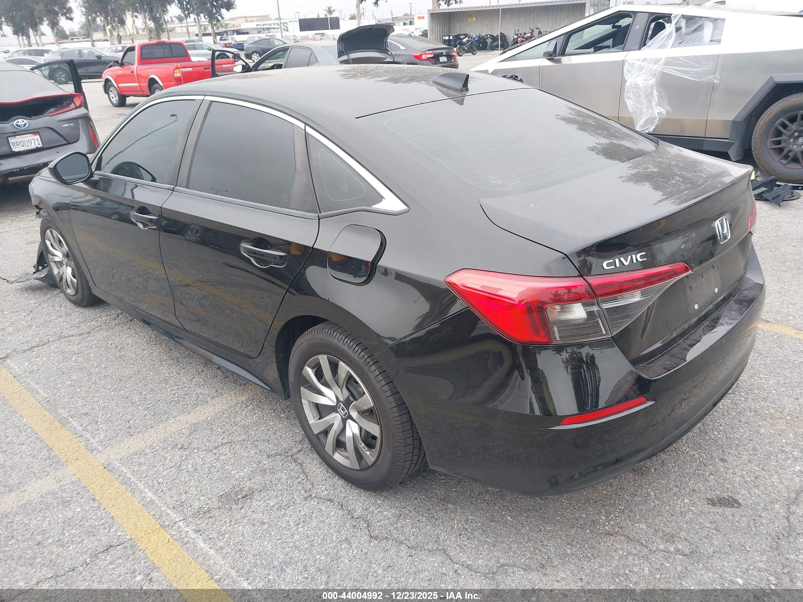 HONDA CIVIC image 3