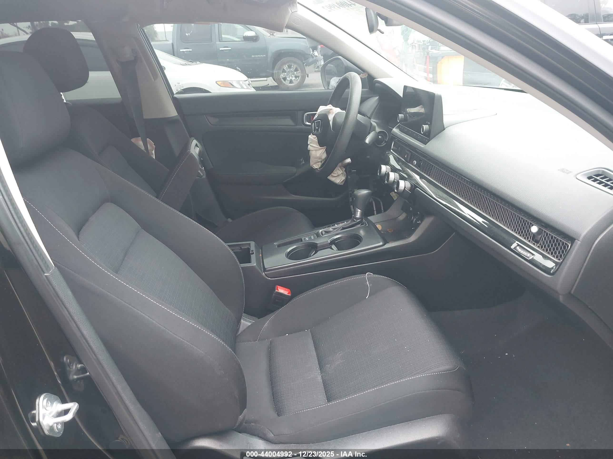 HONDA CIVIC image 5