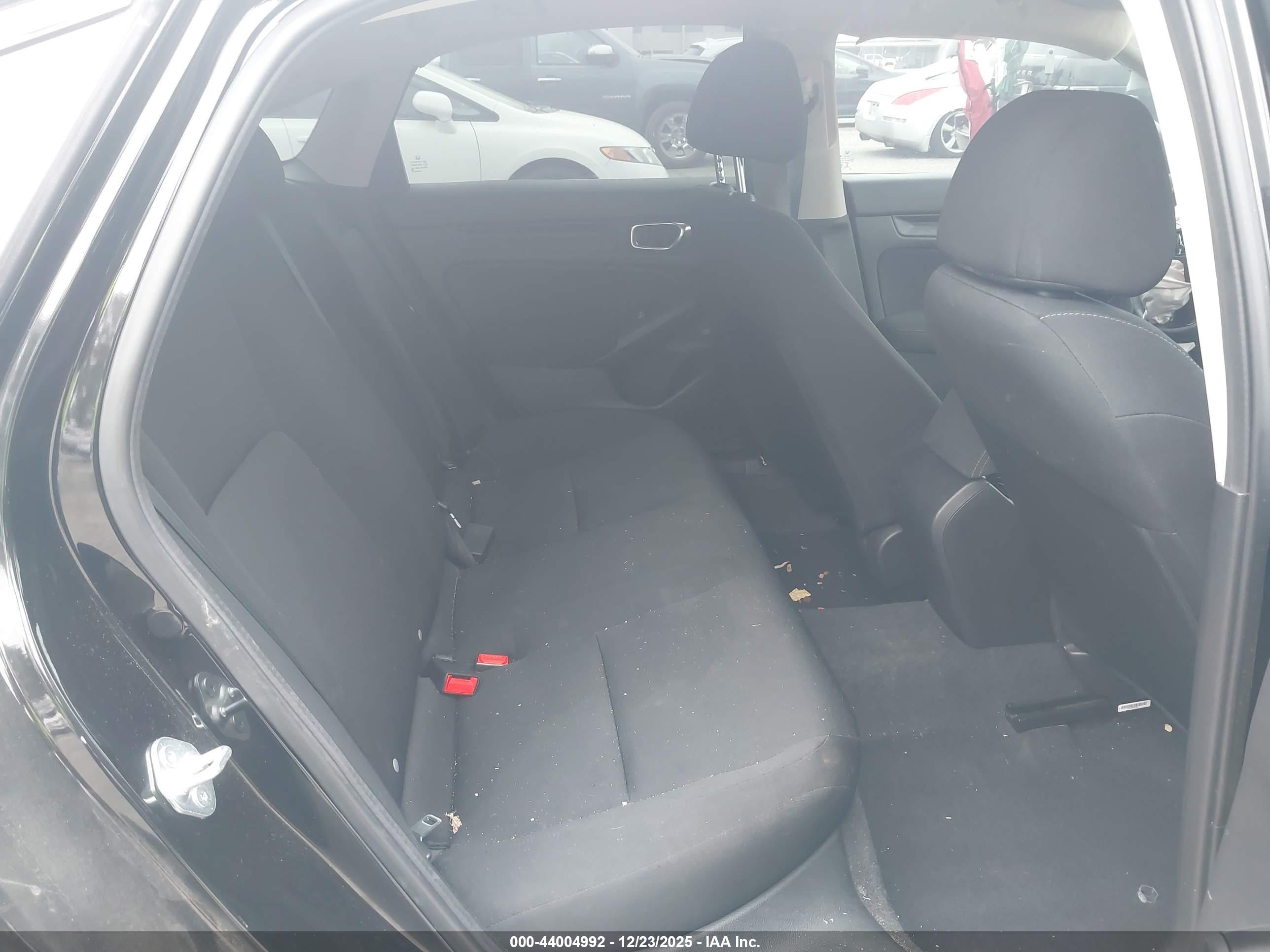 HONDA CIVIC image 8