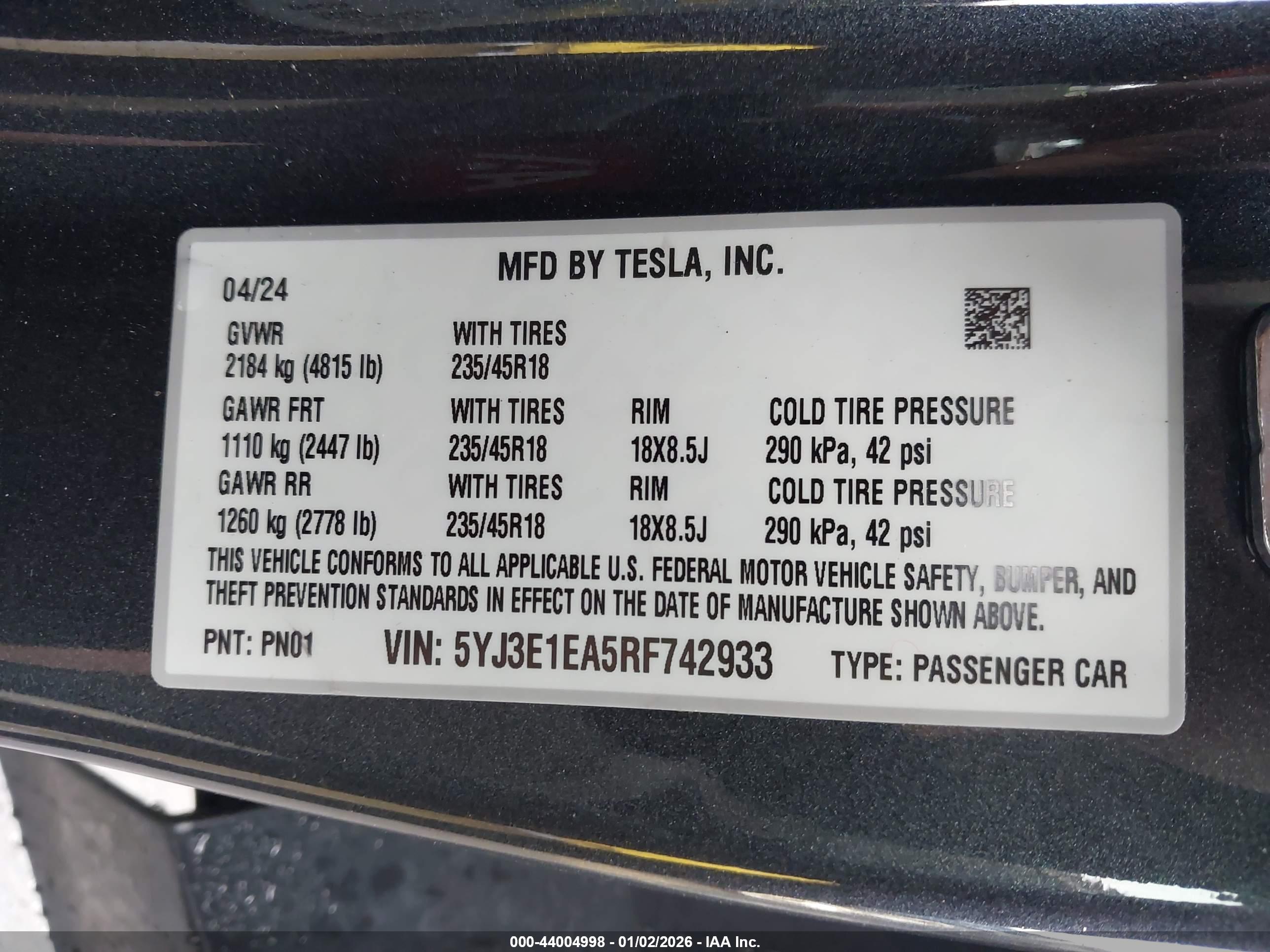 TESLA MODEL image 9