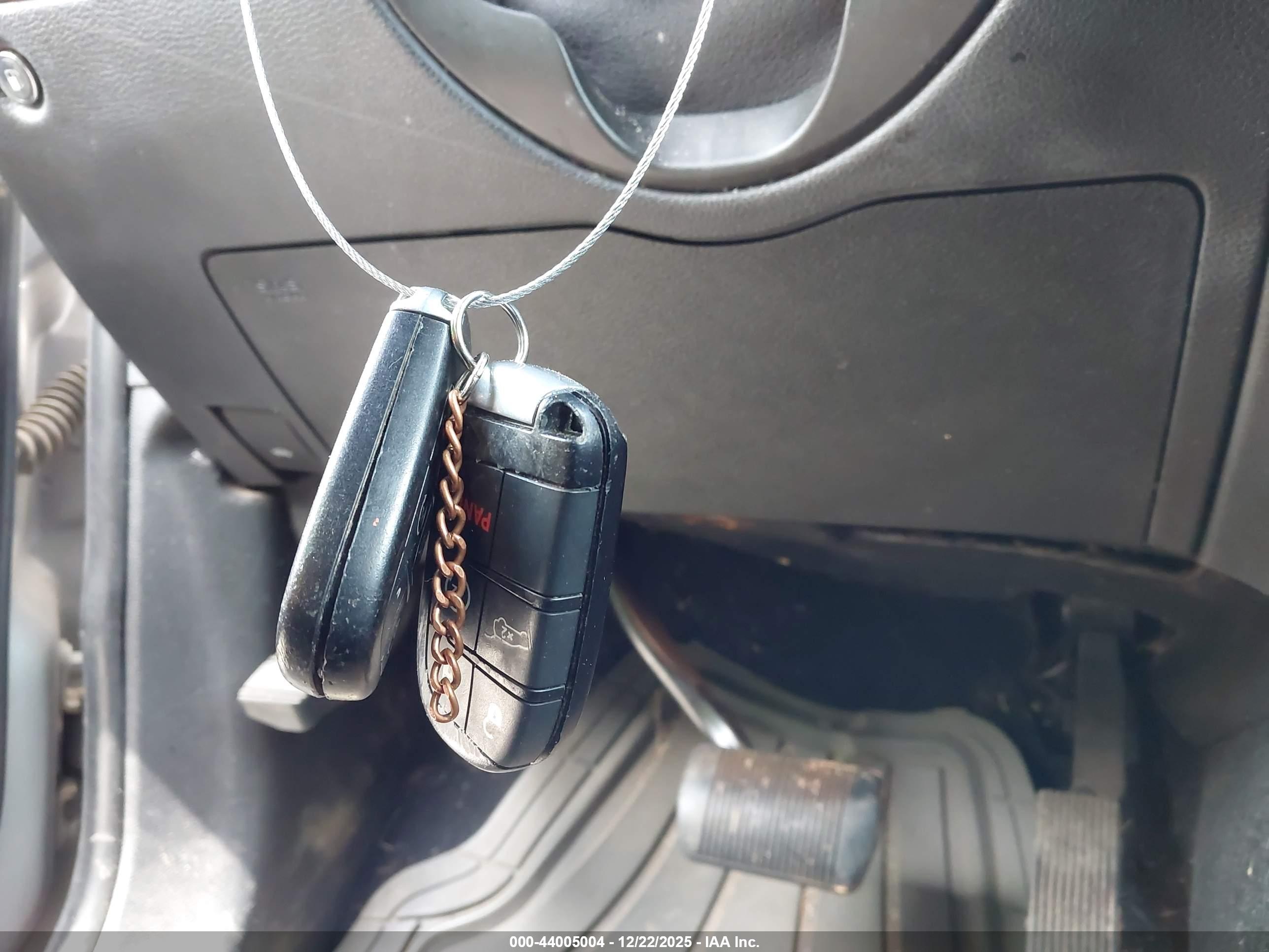 JEEP GRAND image 11