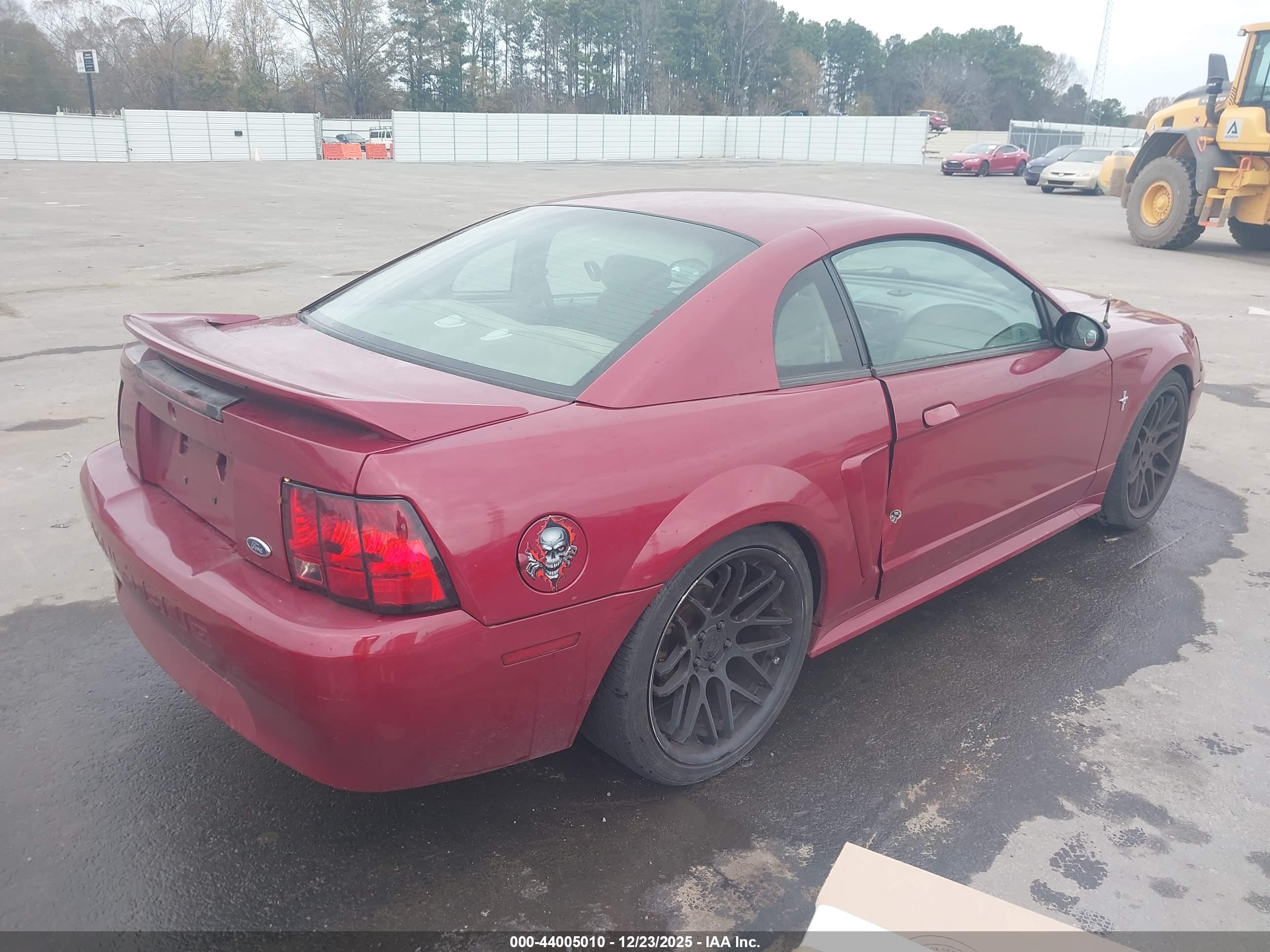 FORD MUSTANG image 4