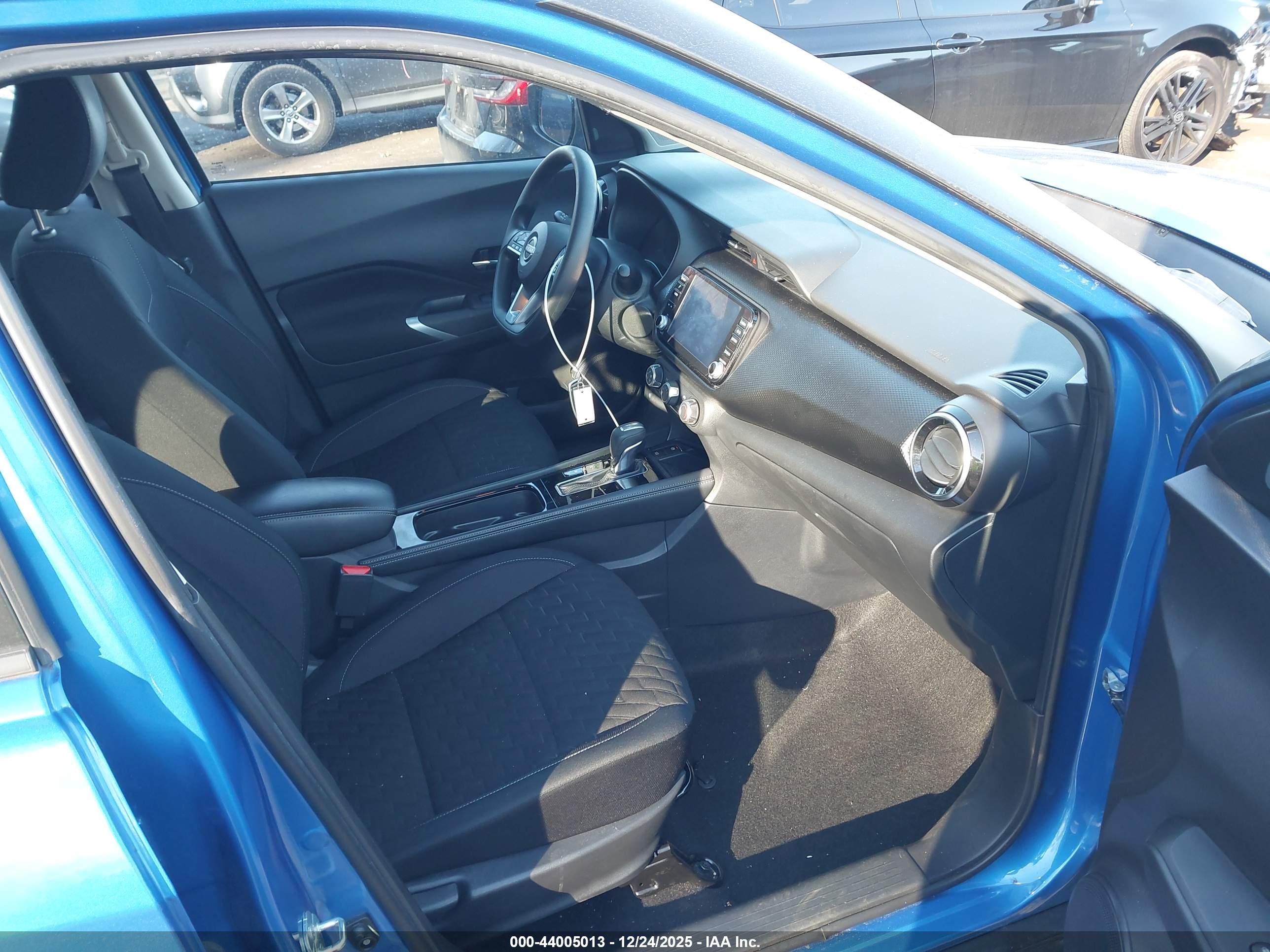 NISSAN KICKS image 5