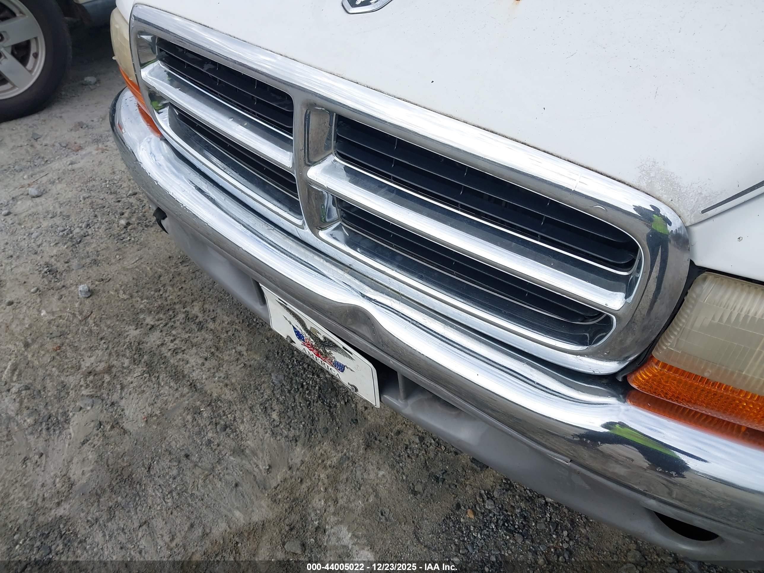 DODGE DAKOTA image 6