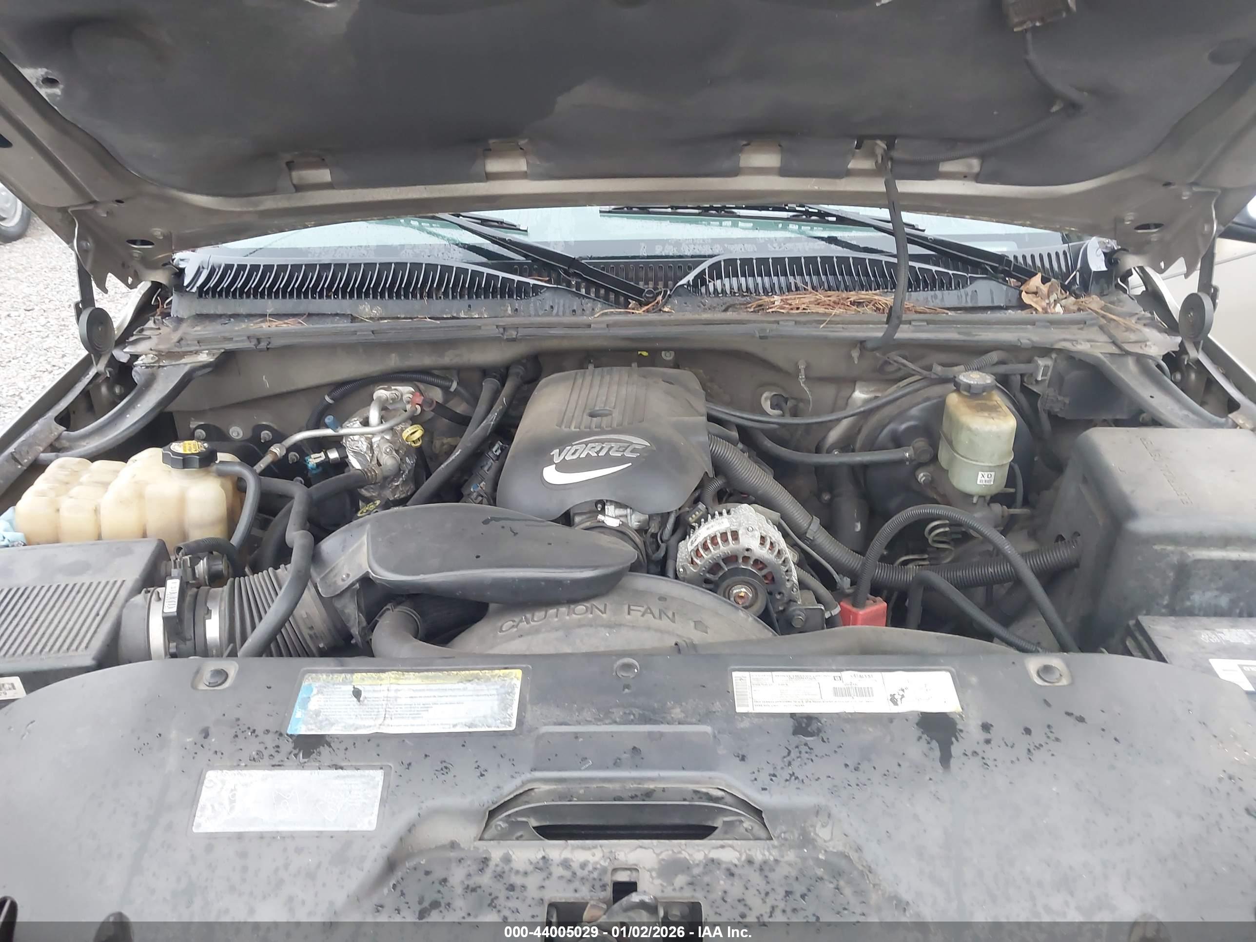 CHEVROLET SILVERADO image 10