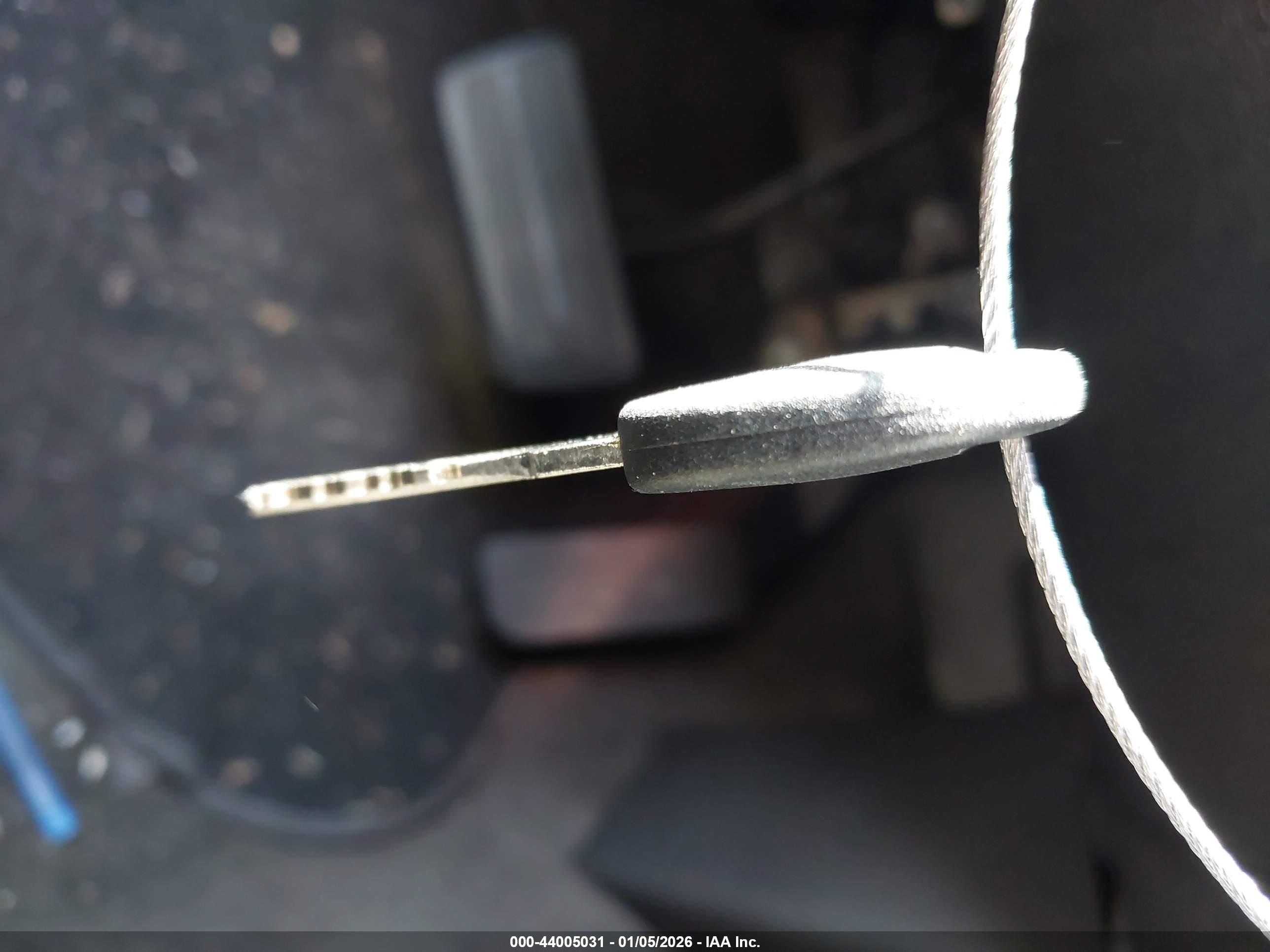 GMC YUKON image 11