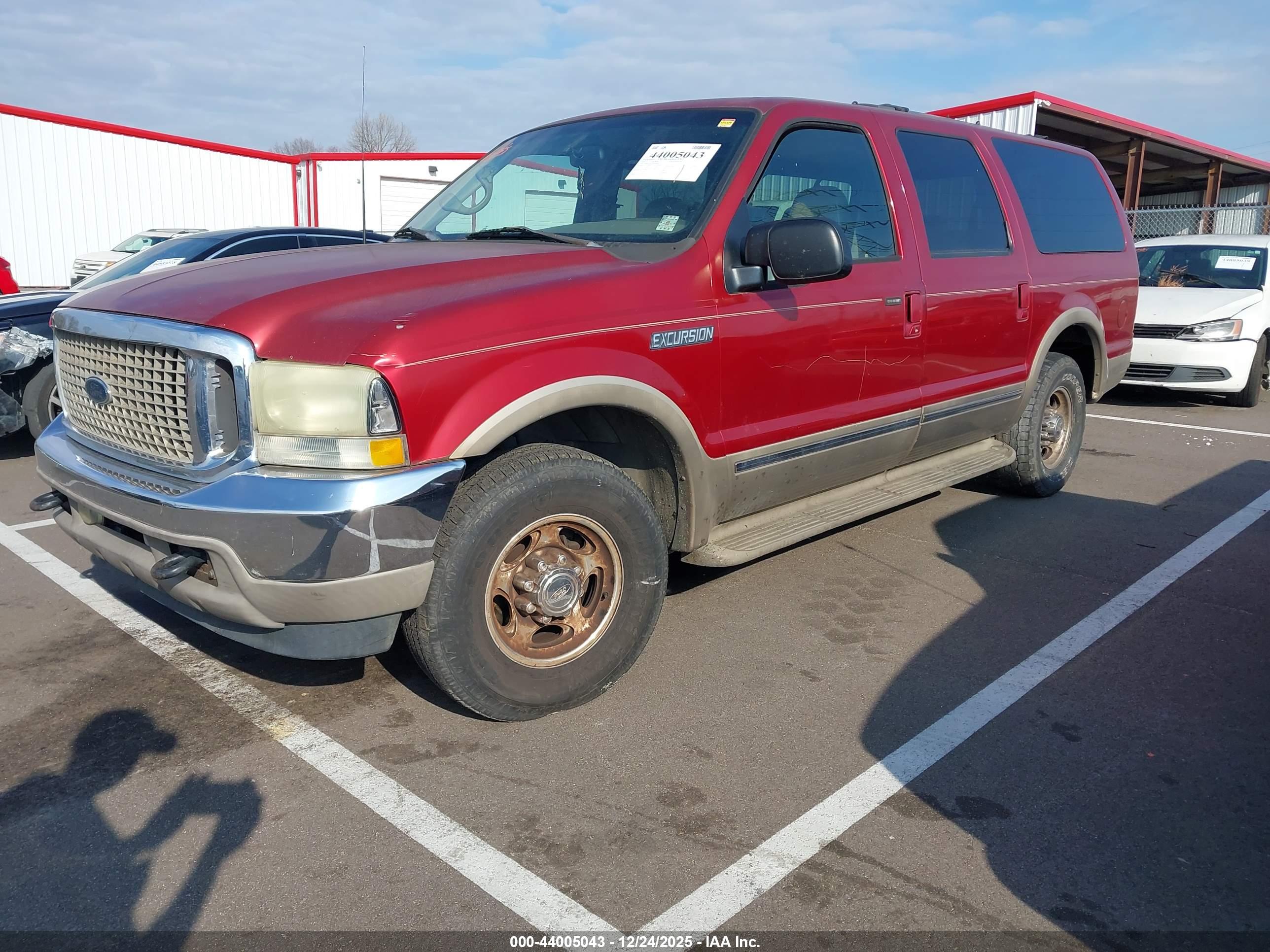 FORD EXCURSION image 2