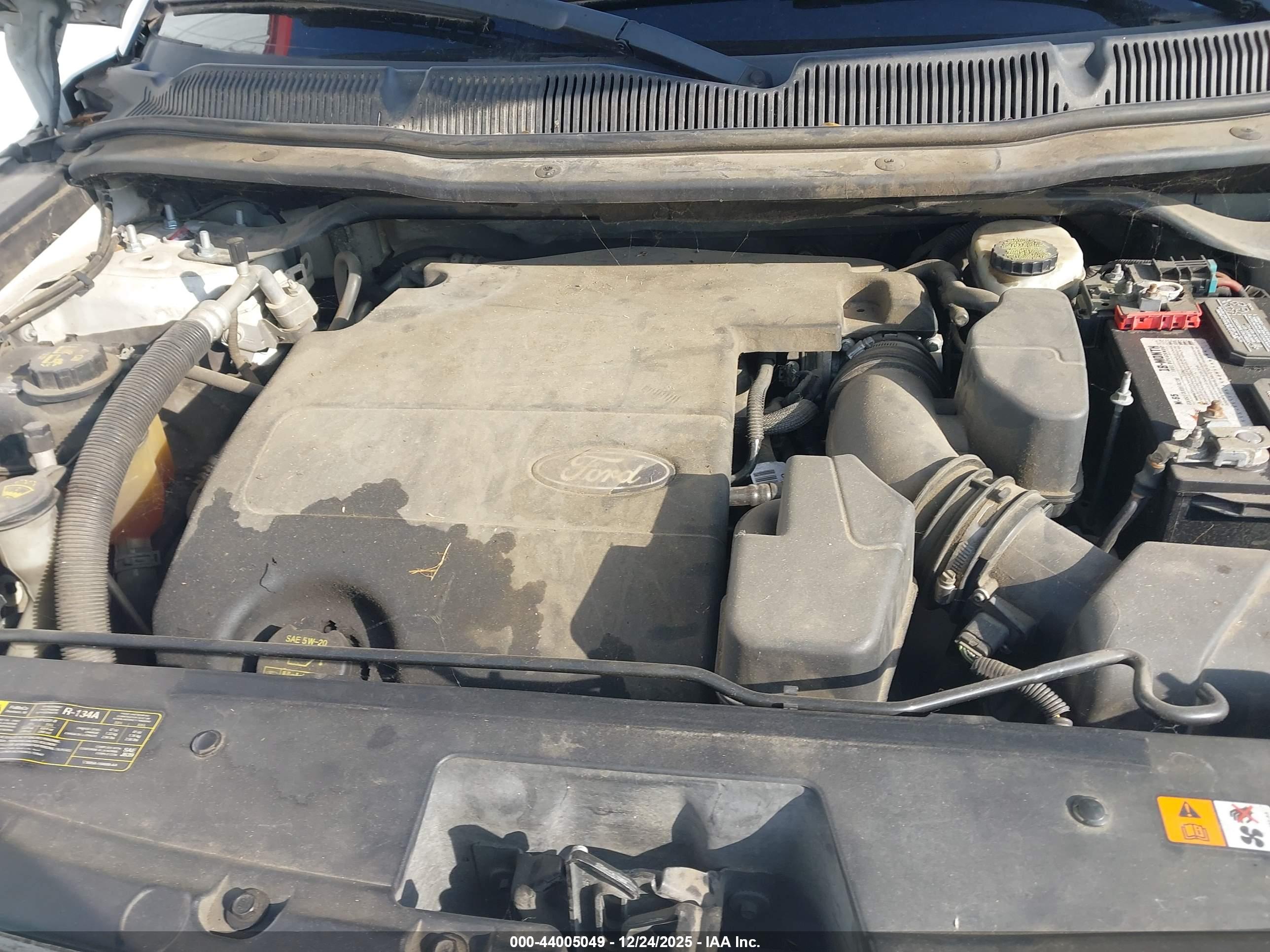 FORD EXPLORER image 10