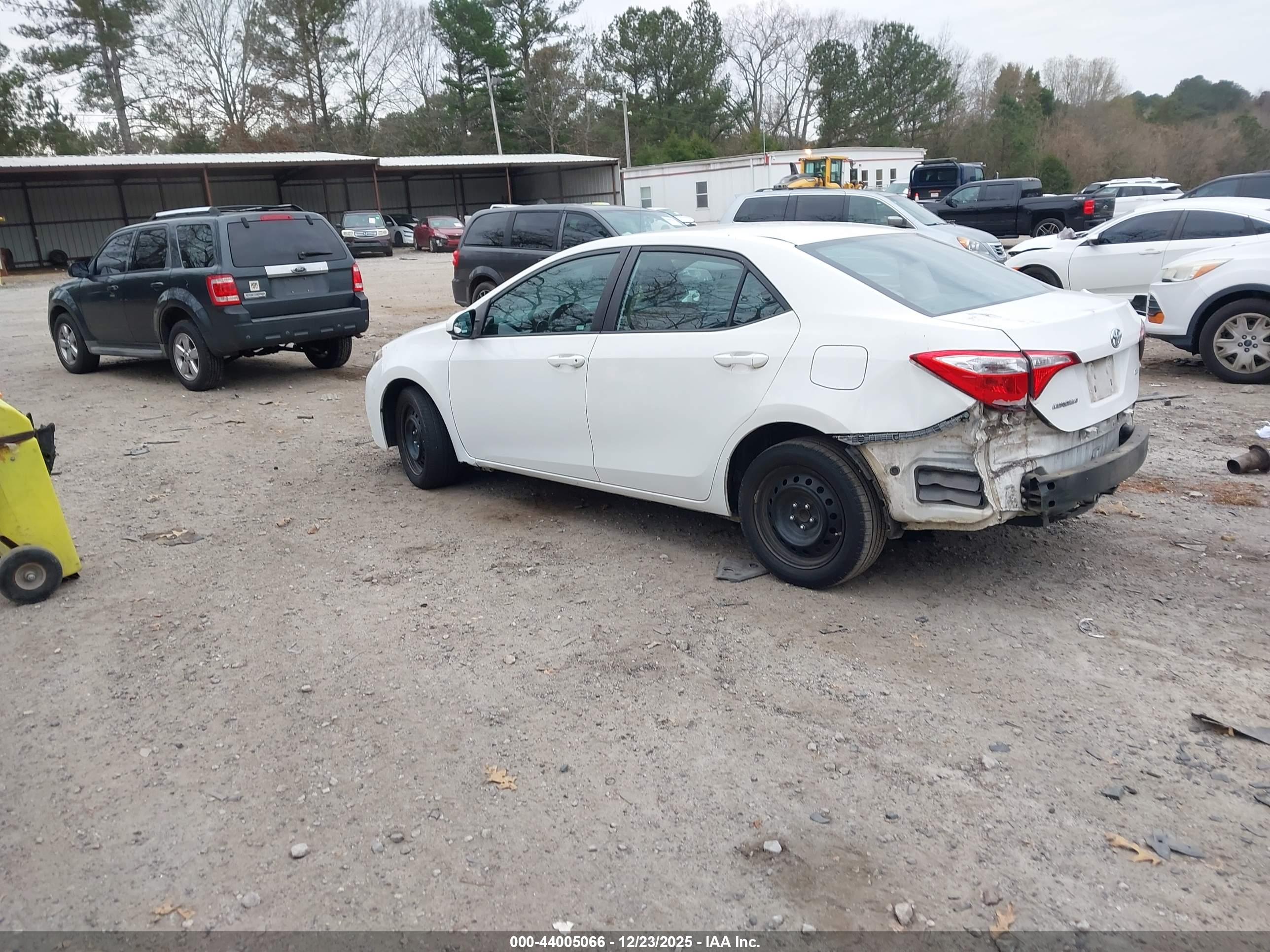 TOYOTA COROLLA image 3