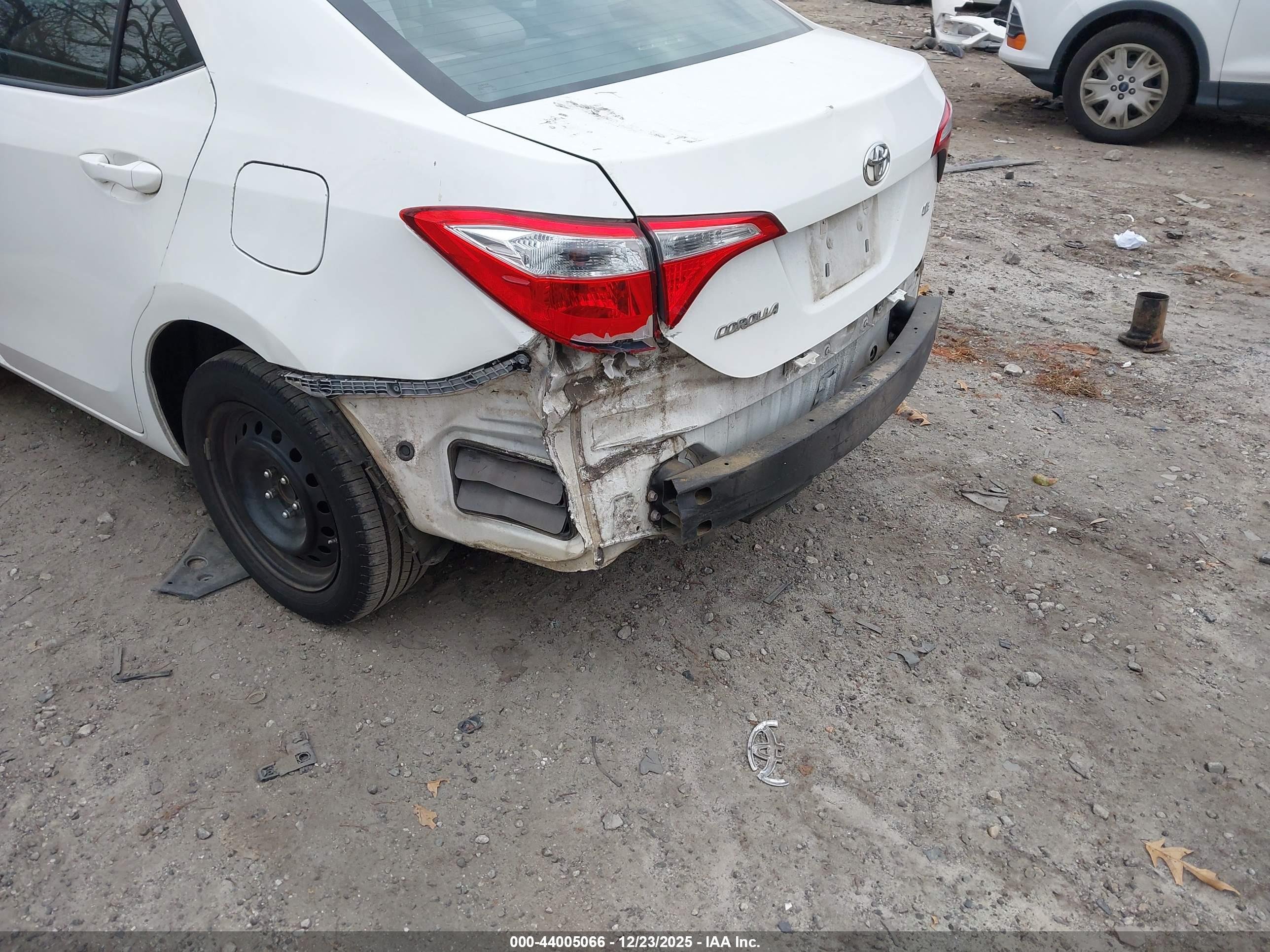 TOYOTA COROLLA image 6