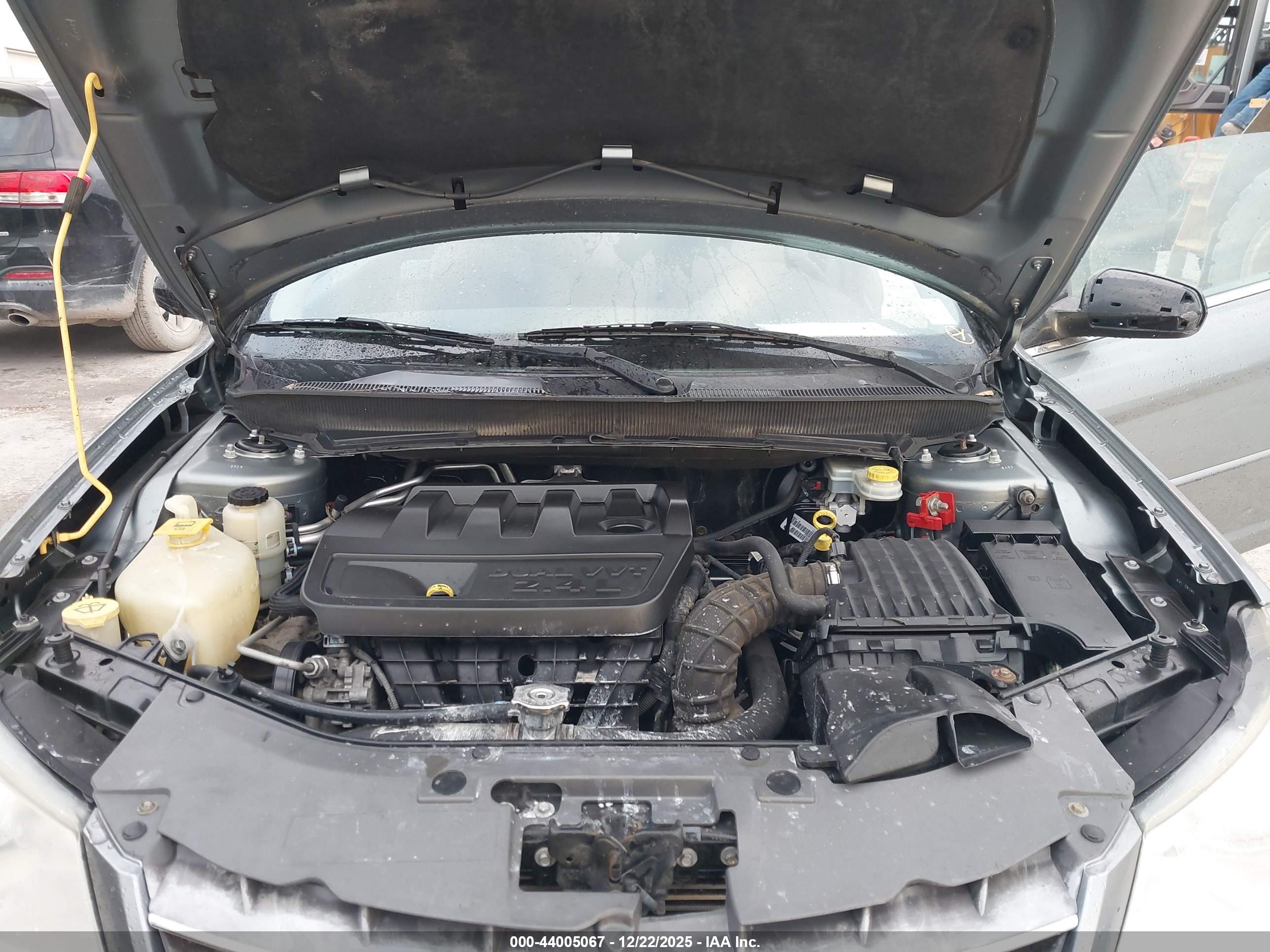 CHRYSLER SEBRING image 10