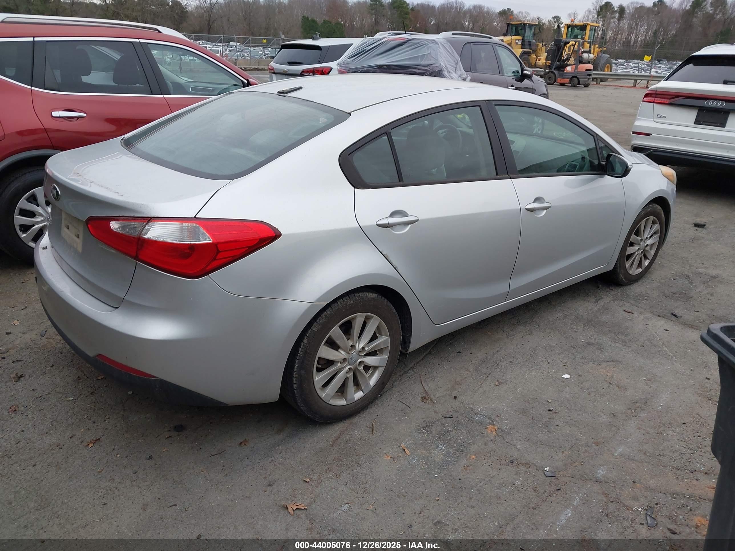 KIA FORTE image 4