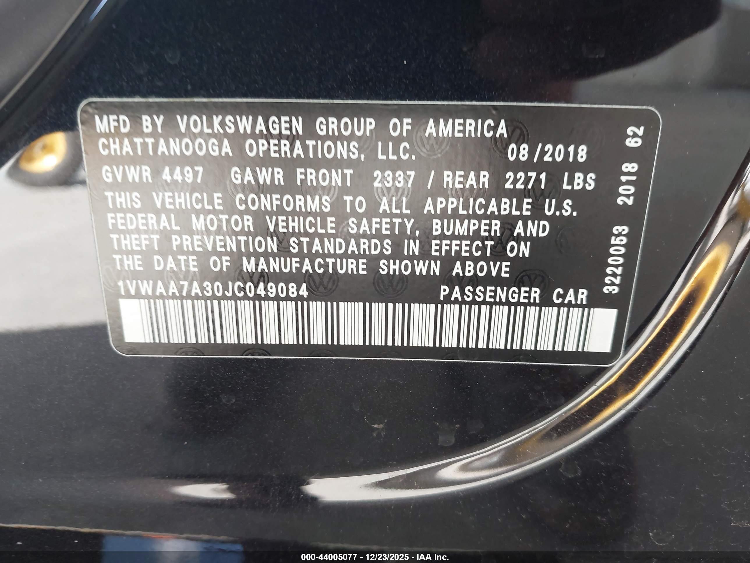 VOLKSWAGEN PASSAT image 9