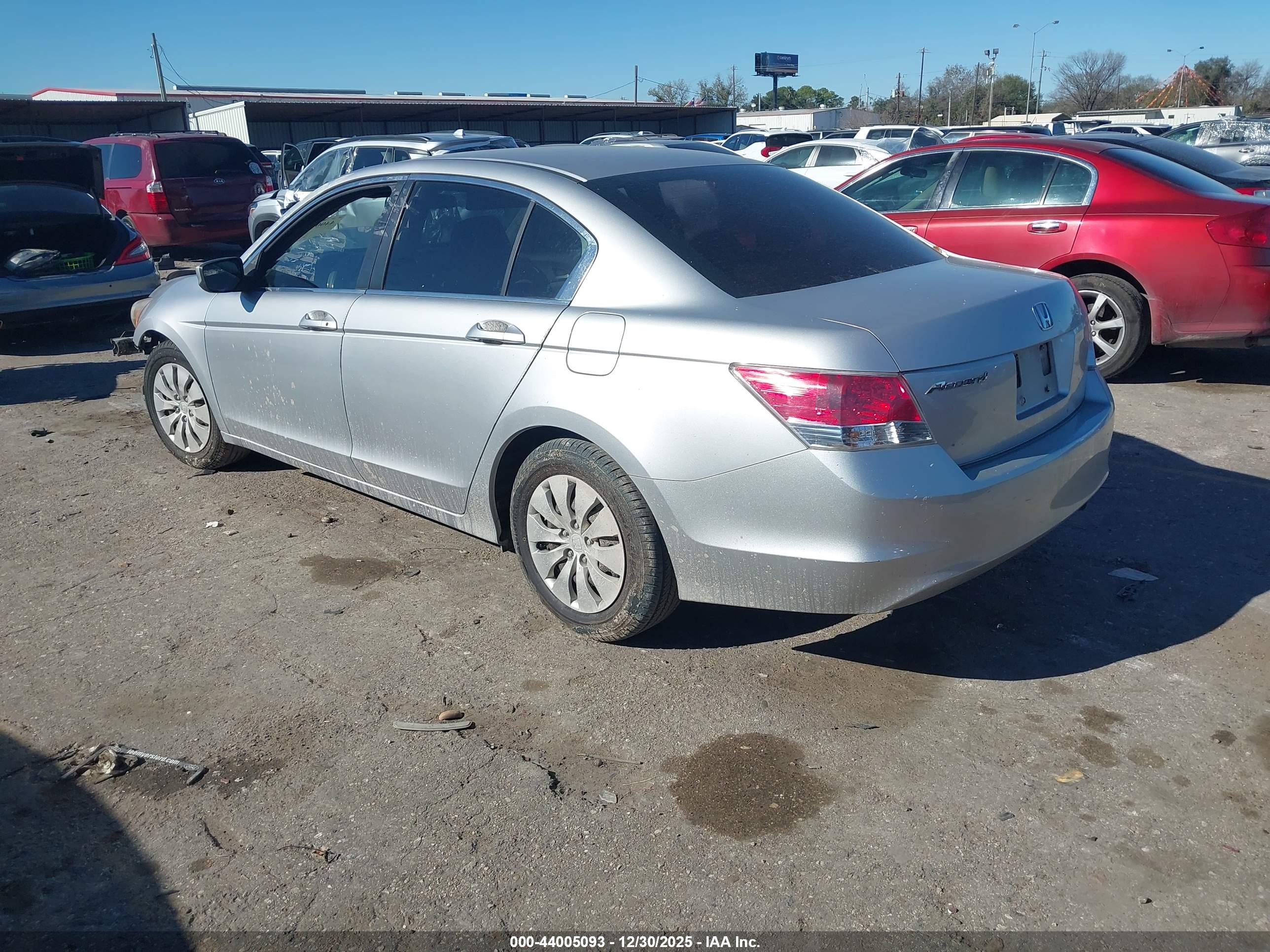 HONDA ACCORD image 3
