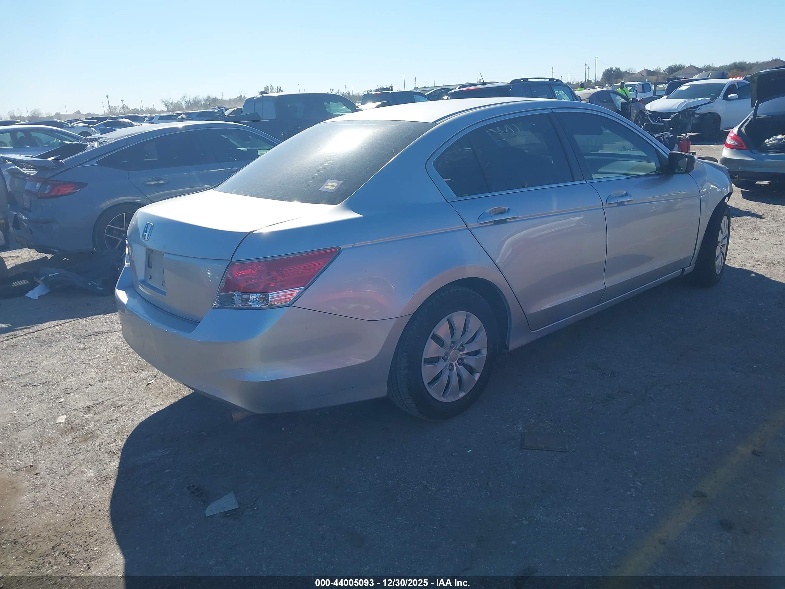 HONDA ACCORD image 4