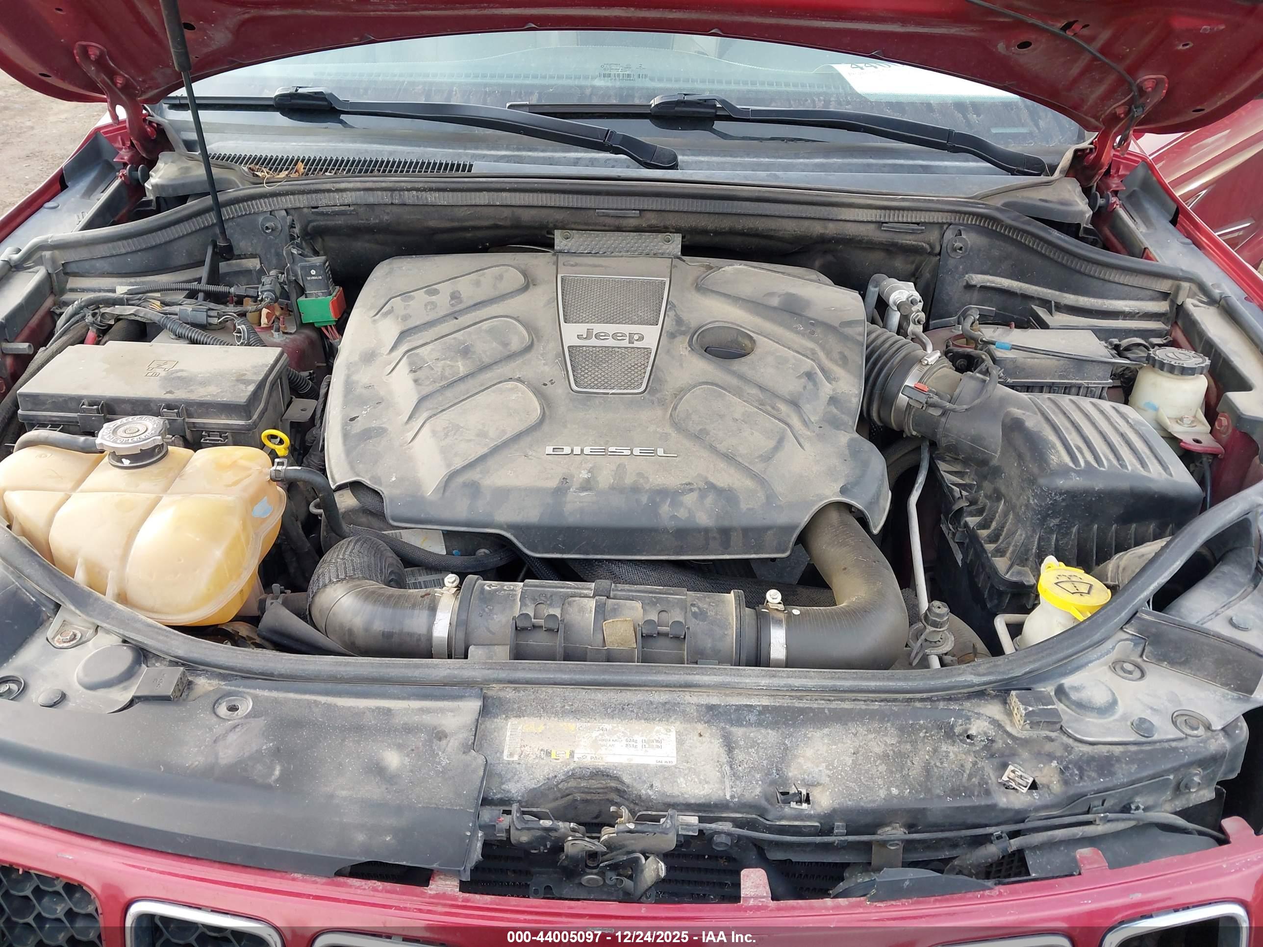 JEEP GRAND image 10