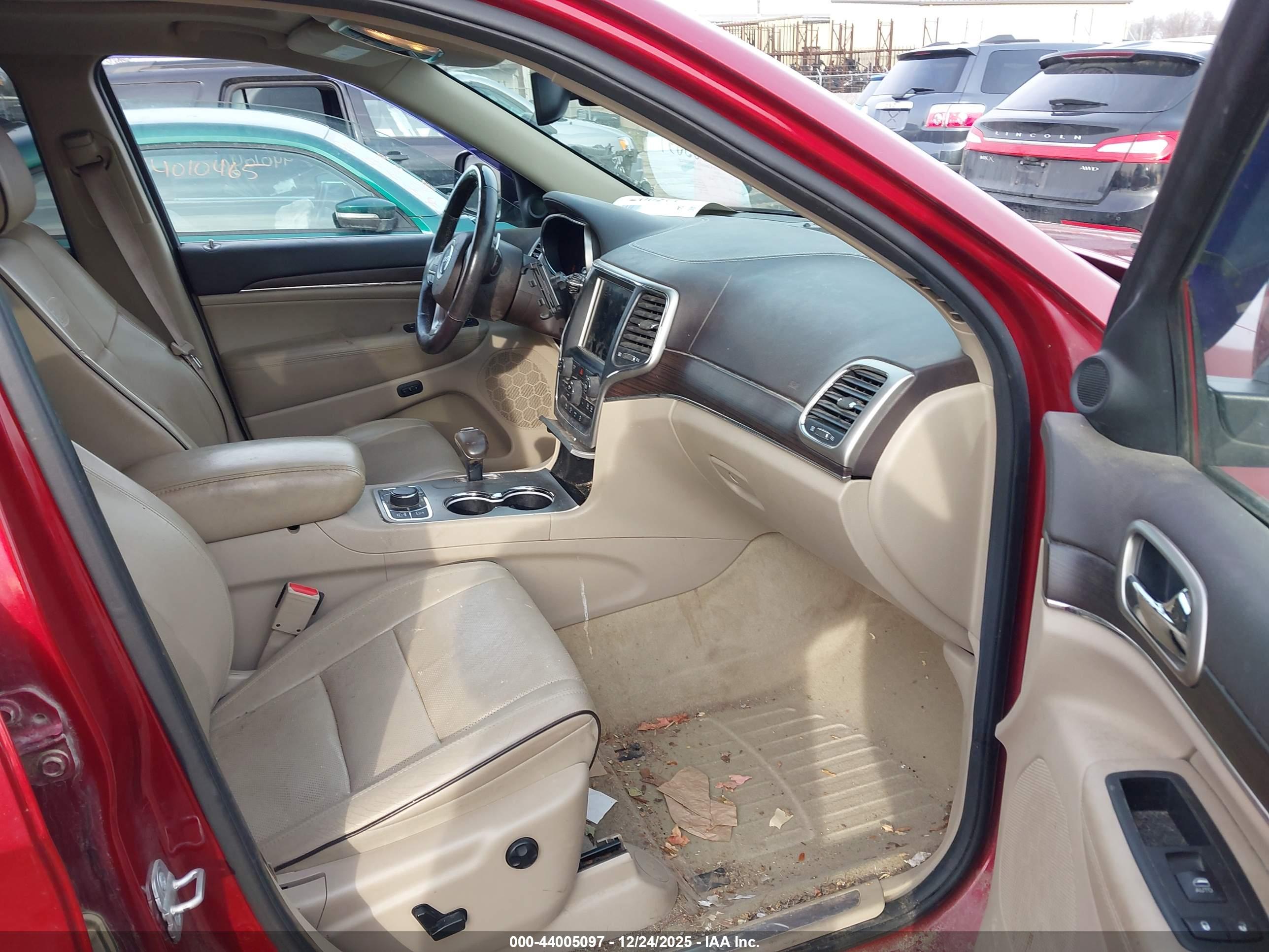 JEEP GRAND image 5