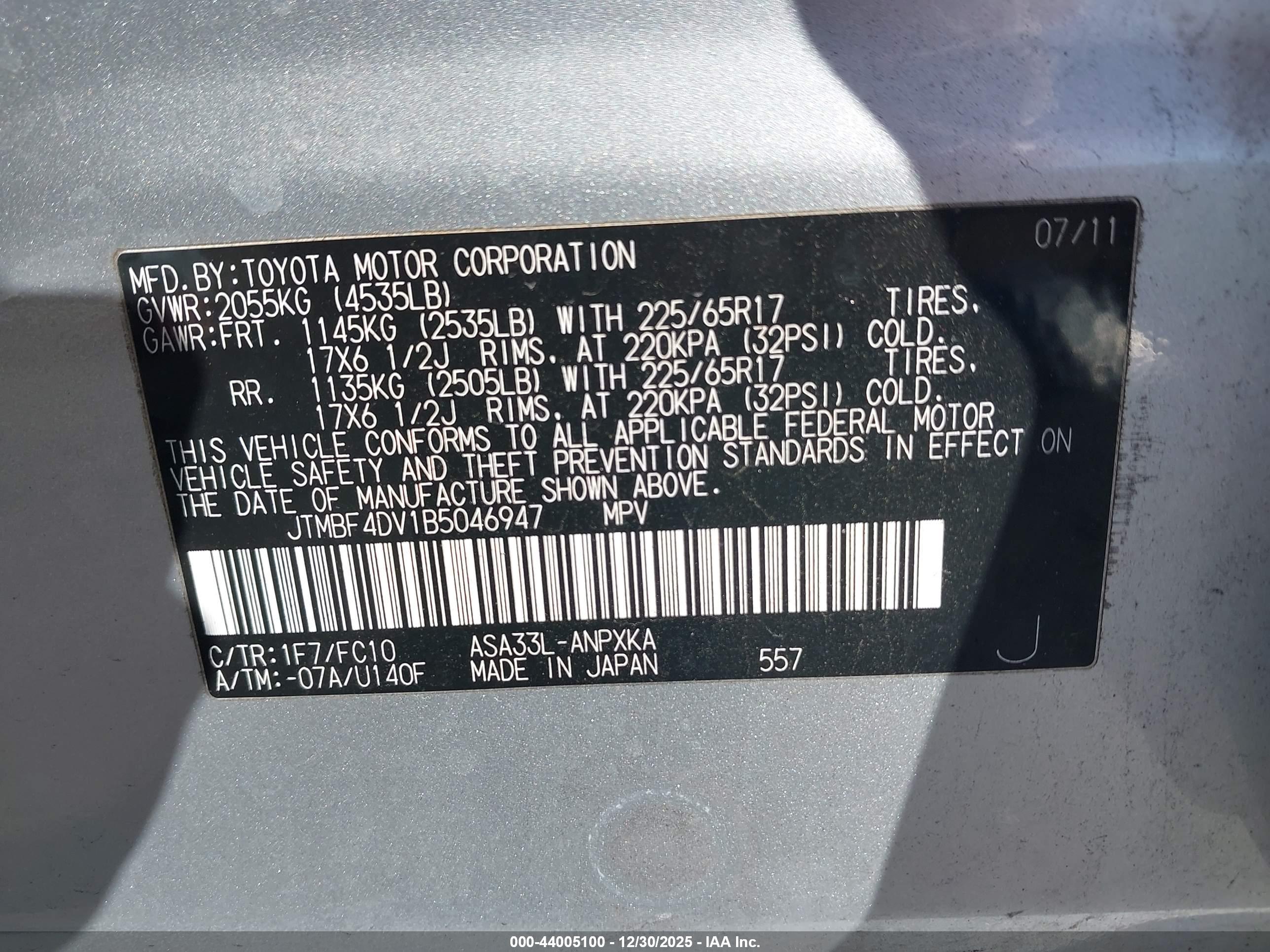 TOYOTA RAV4 image 9