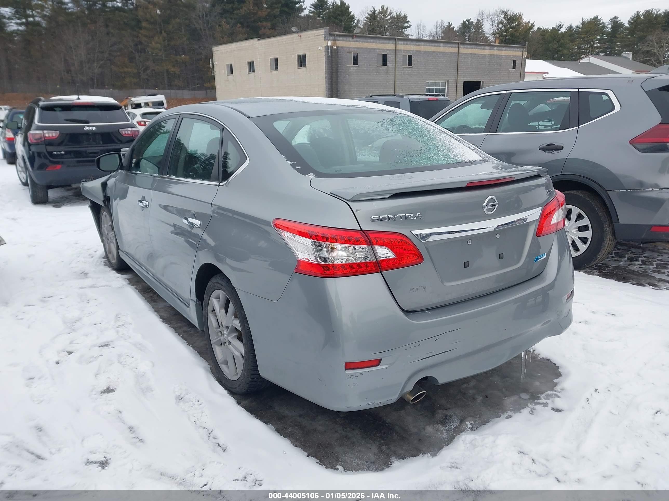 NISSAN SENTRA image 3