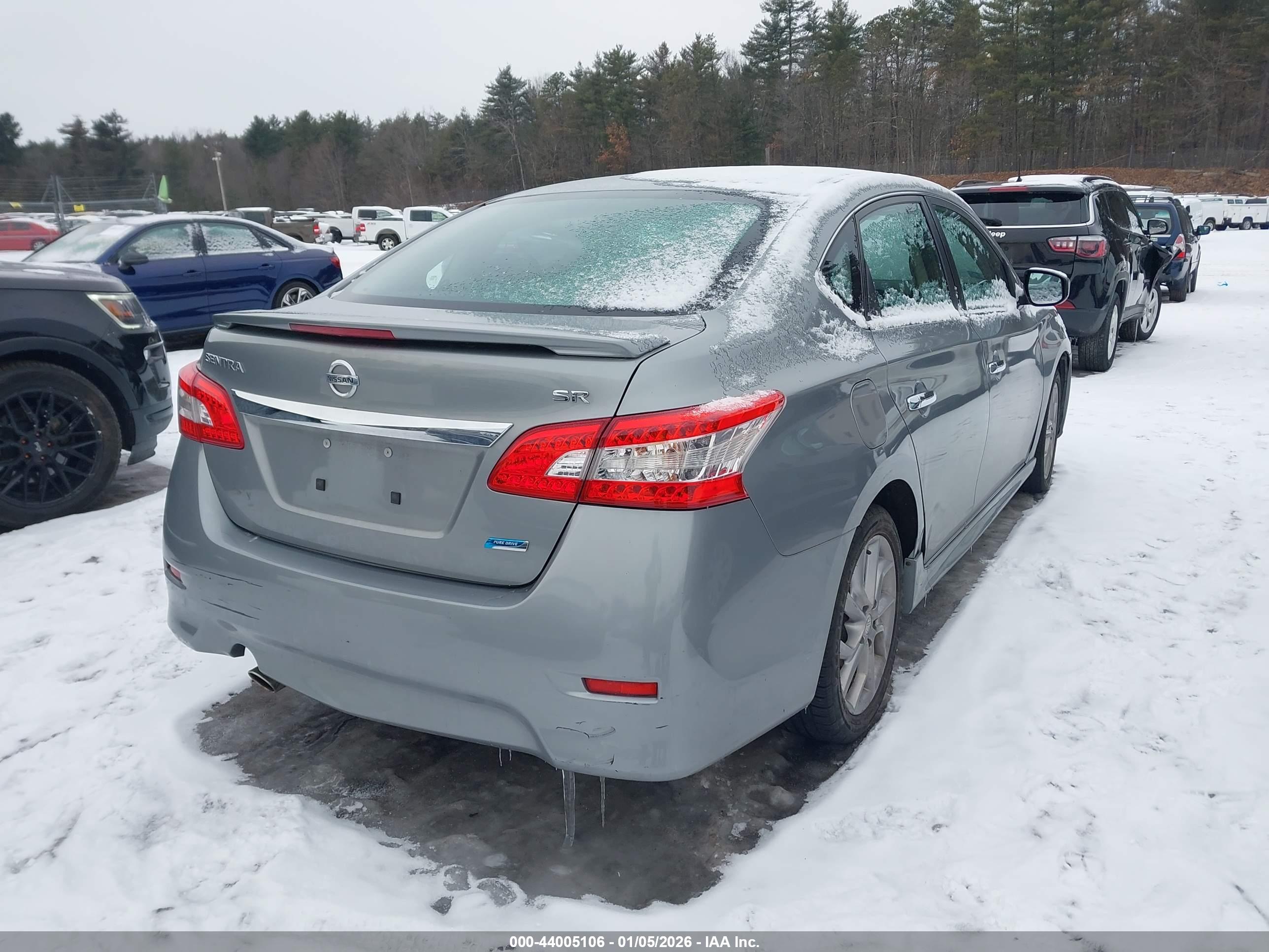 NISSAN SENTRA image 4
