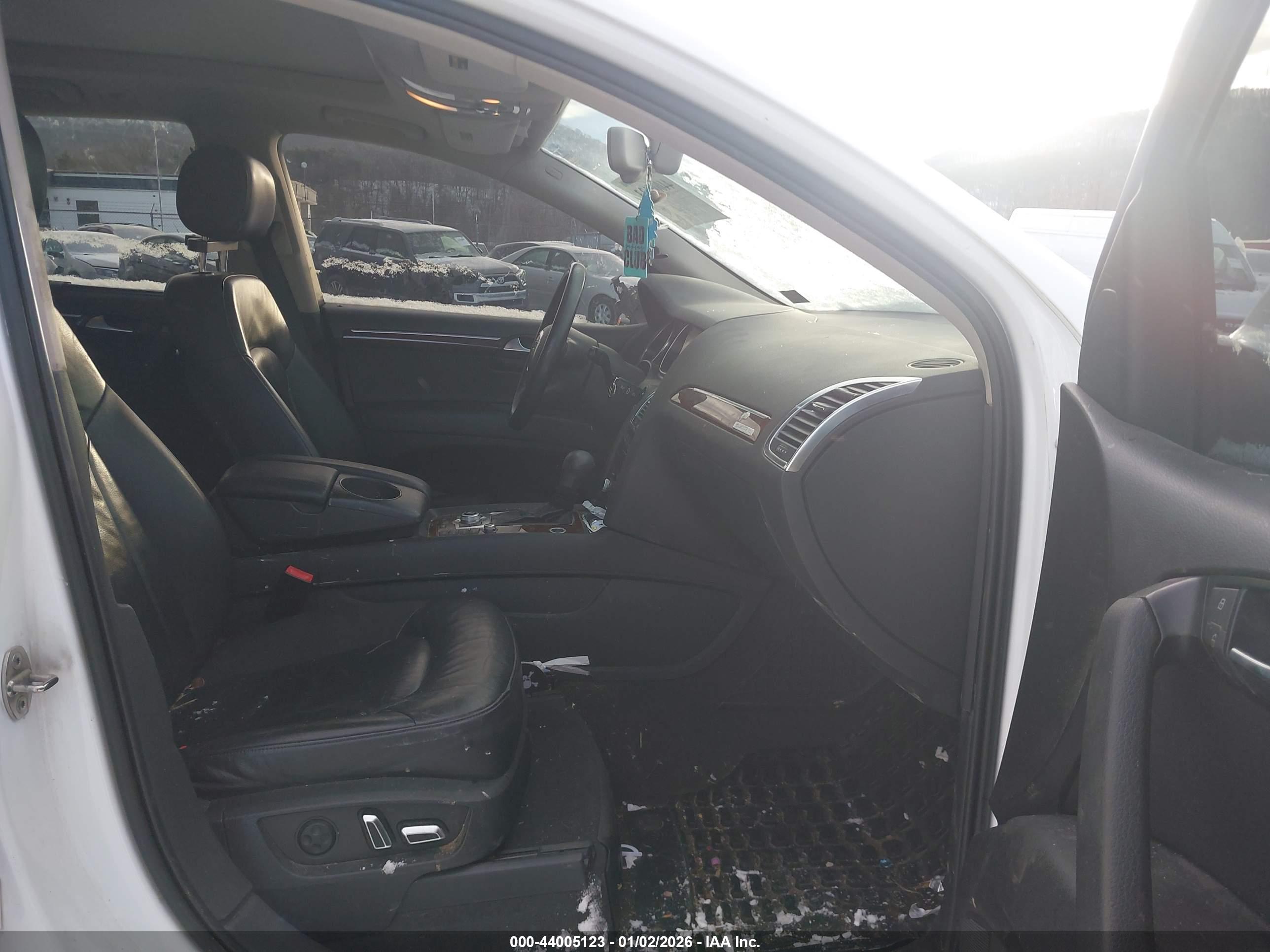 AUDI Q7 image 5