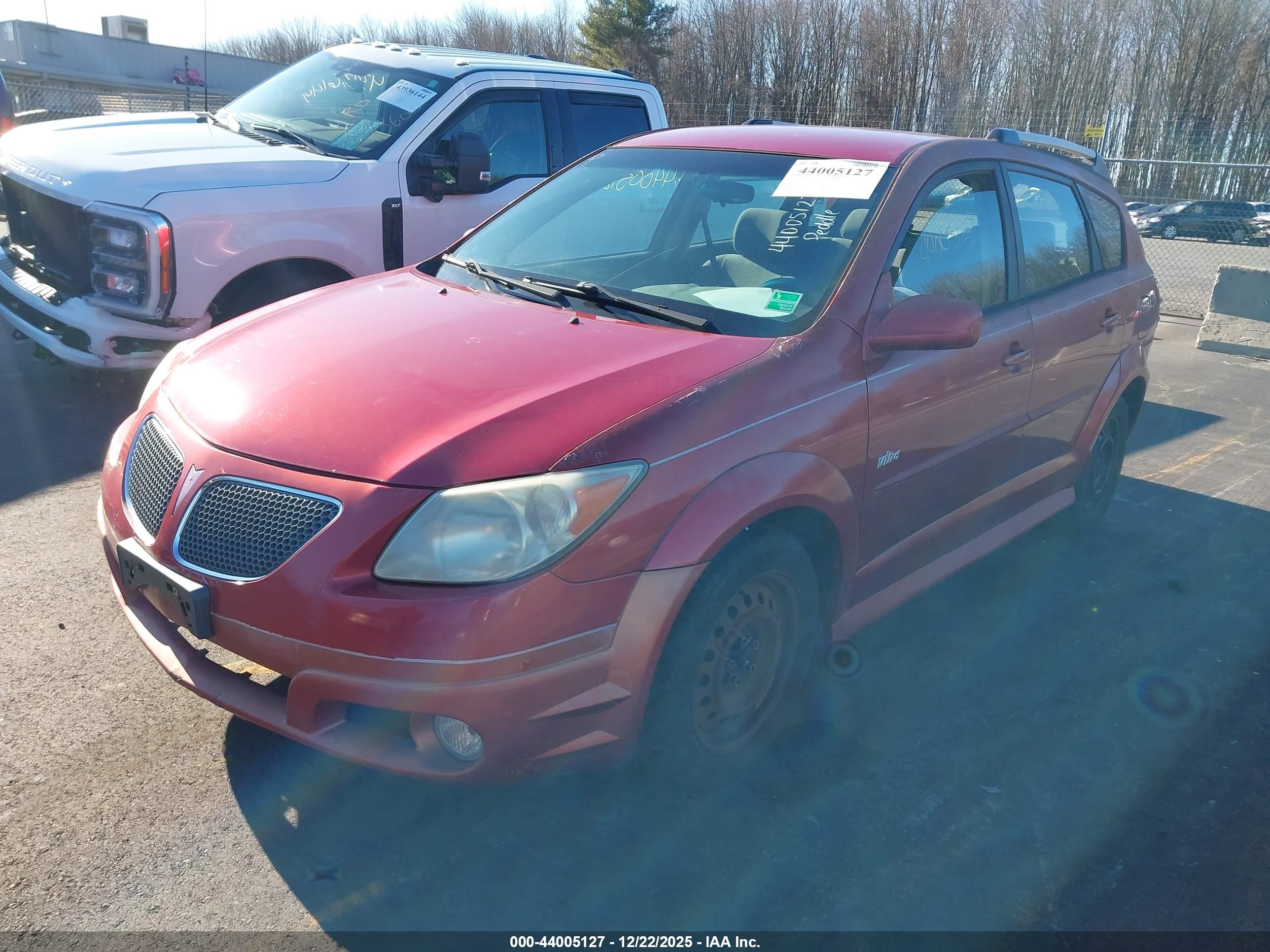 PONTIAC VIBE image 2