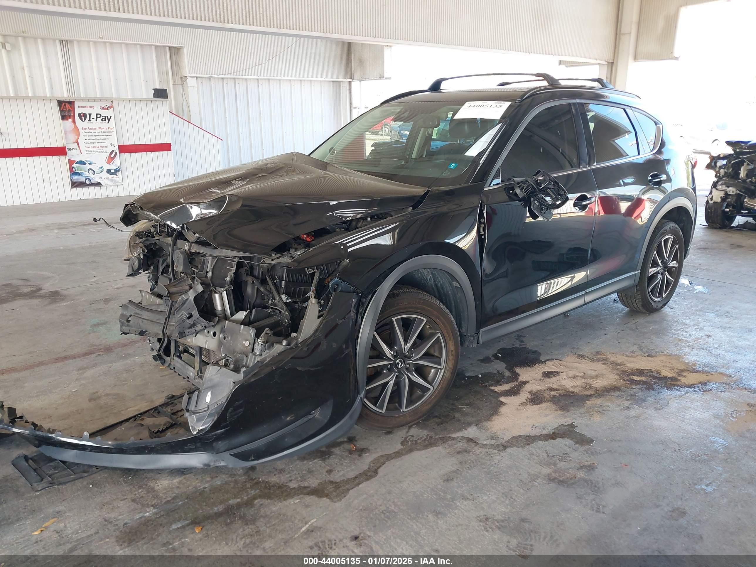 MAZDA CX-5 image 2