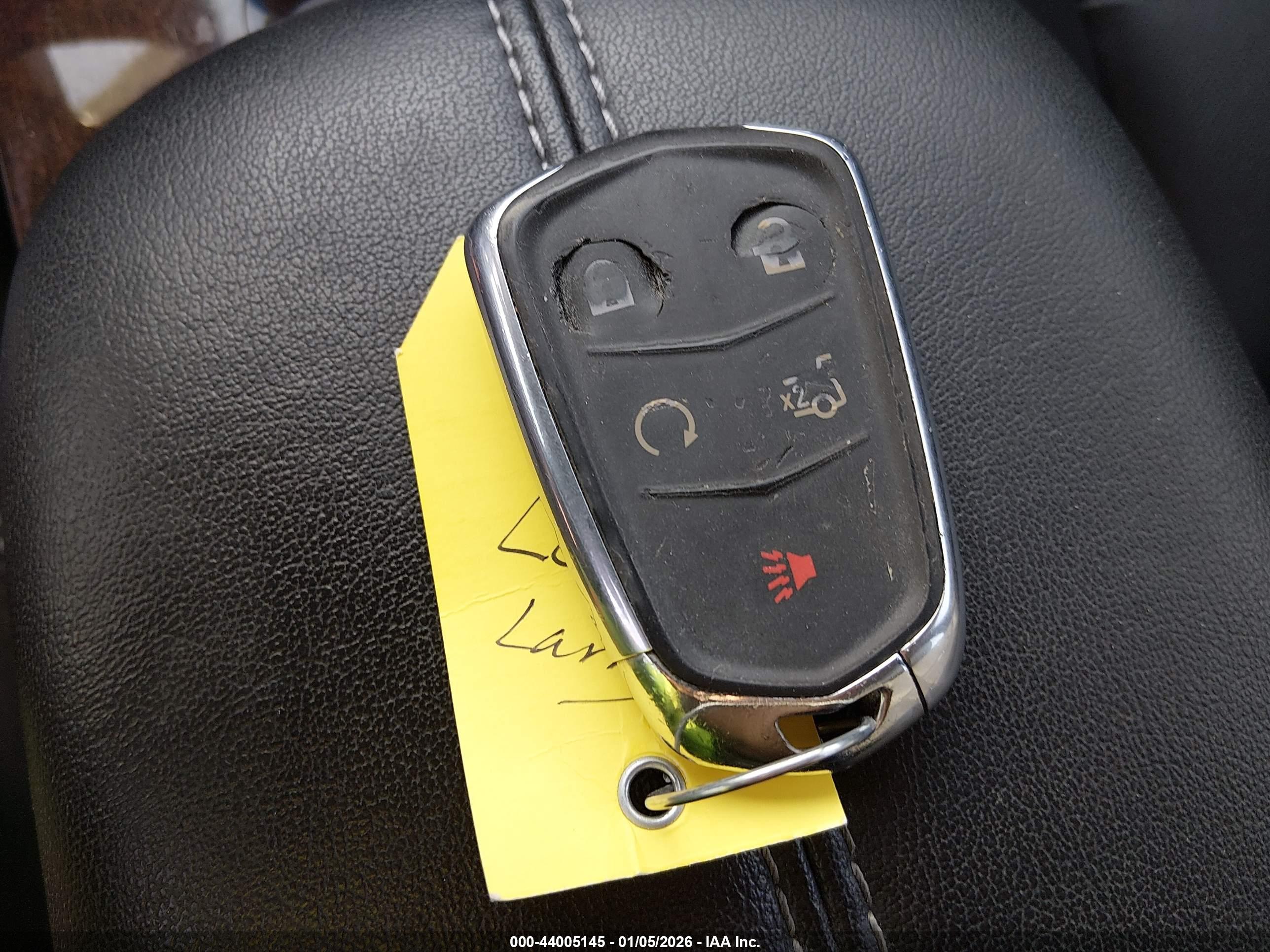 CADILLAC XTS image 11