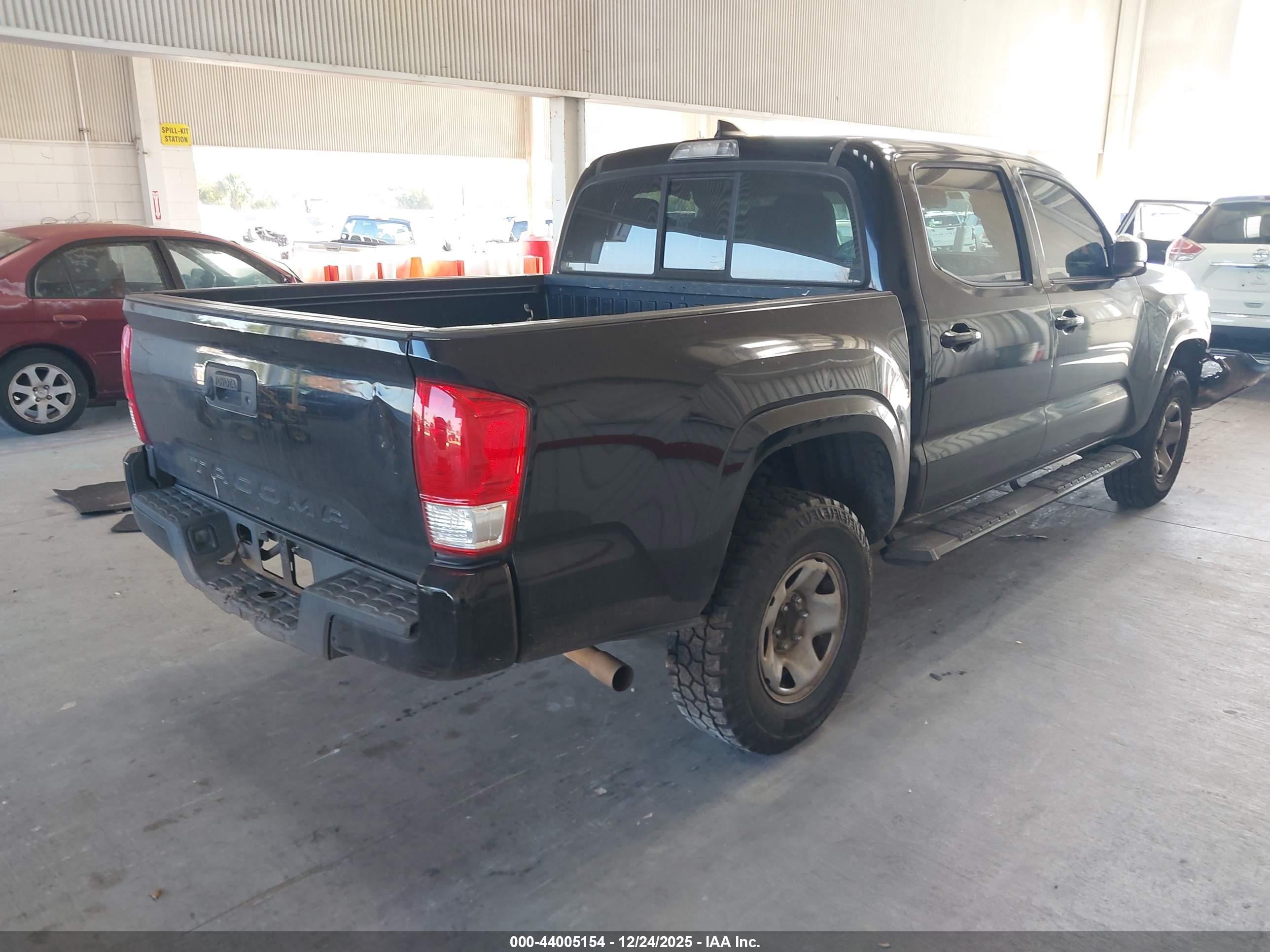 TOYOTA TACOMA image 4