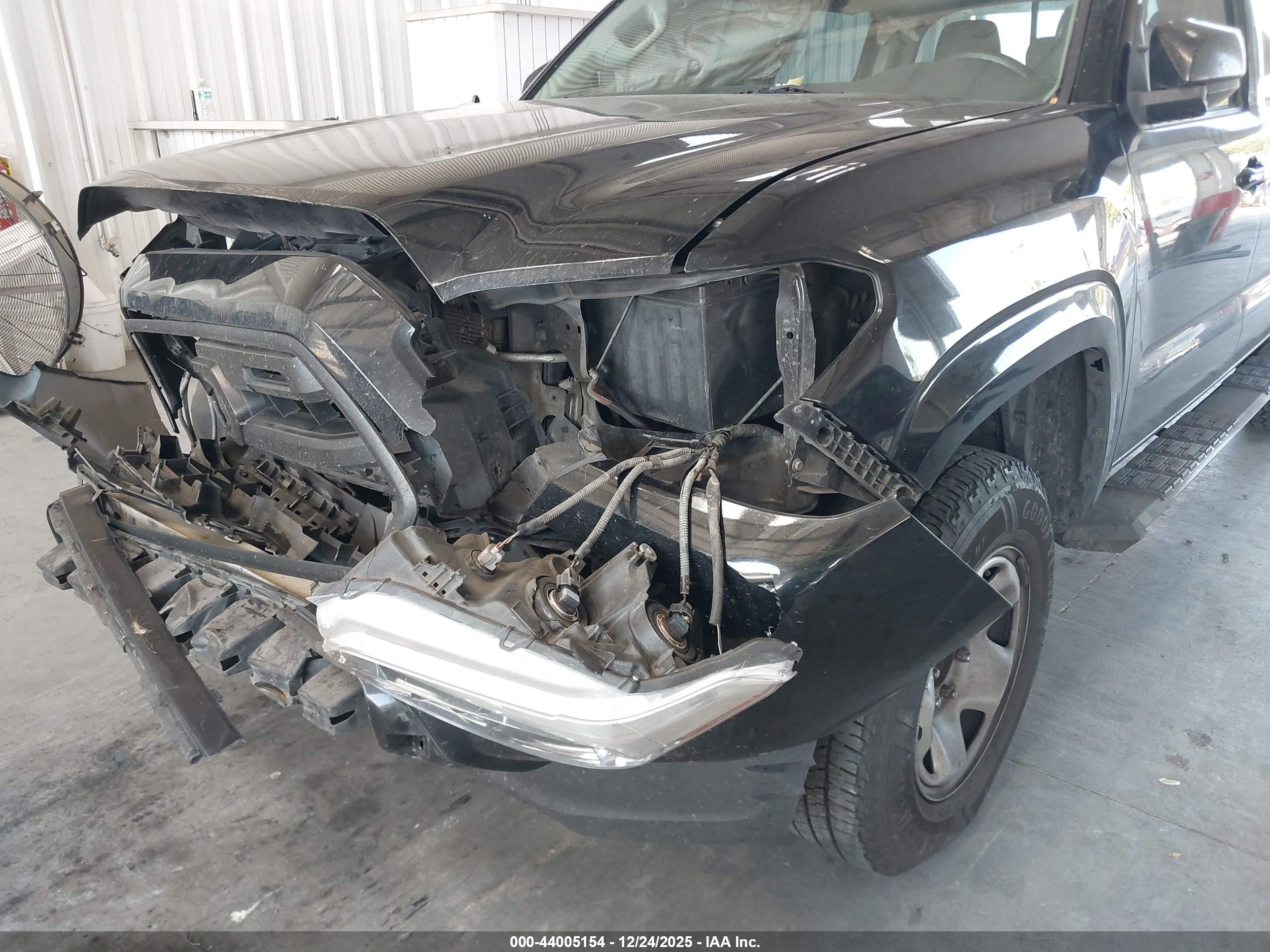TOYOTA TACOMA image 6