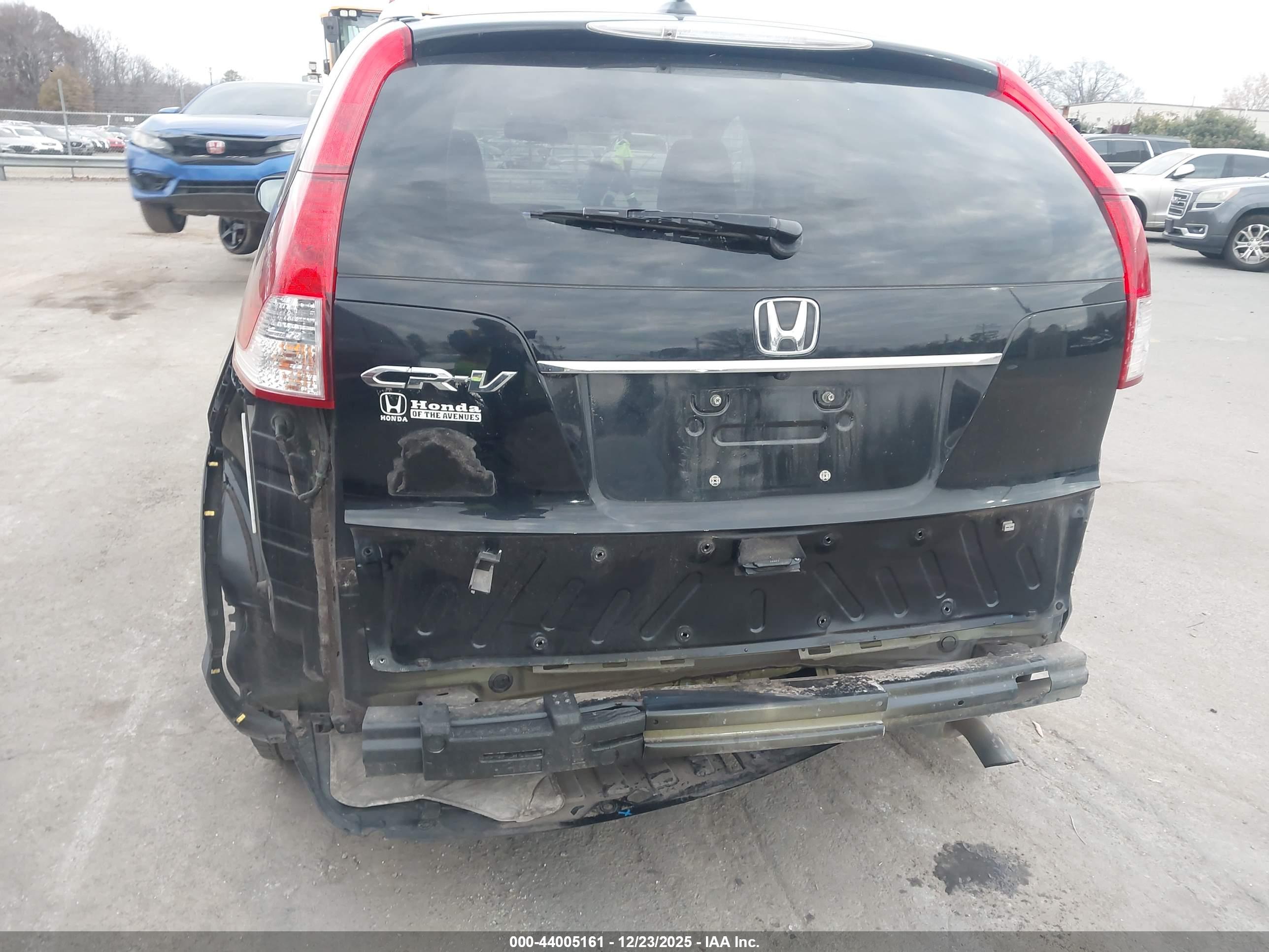 HONDA CR-V image 6