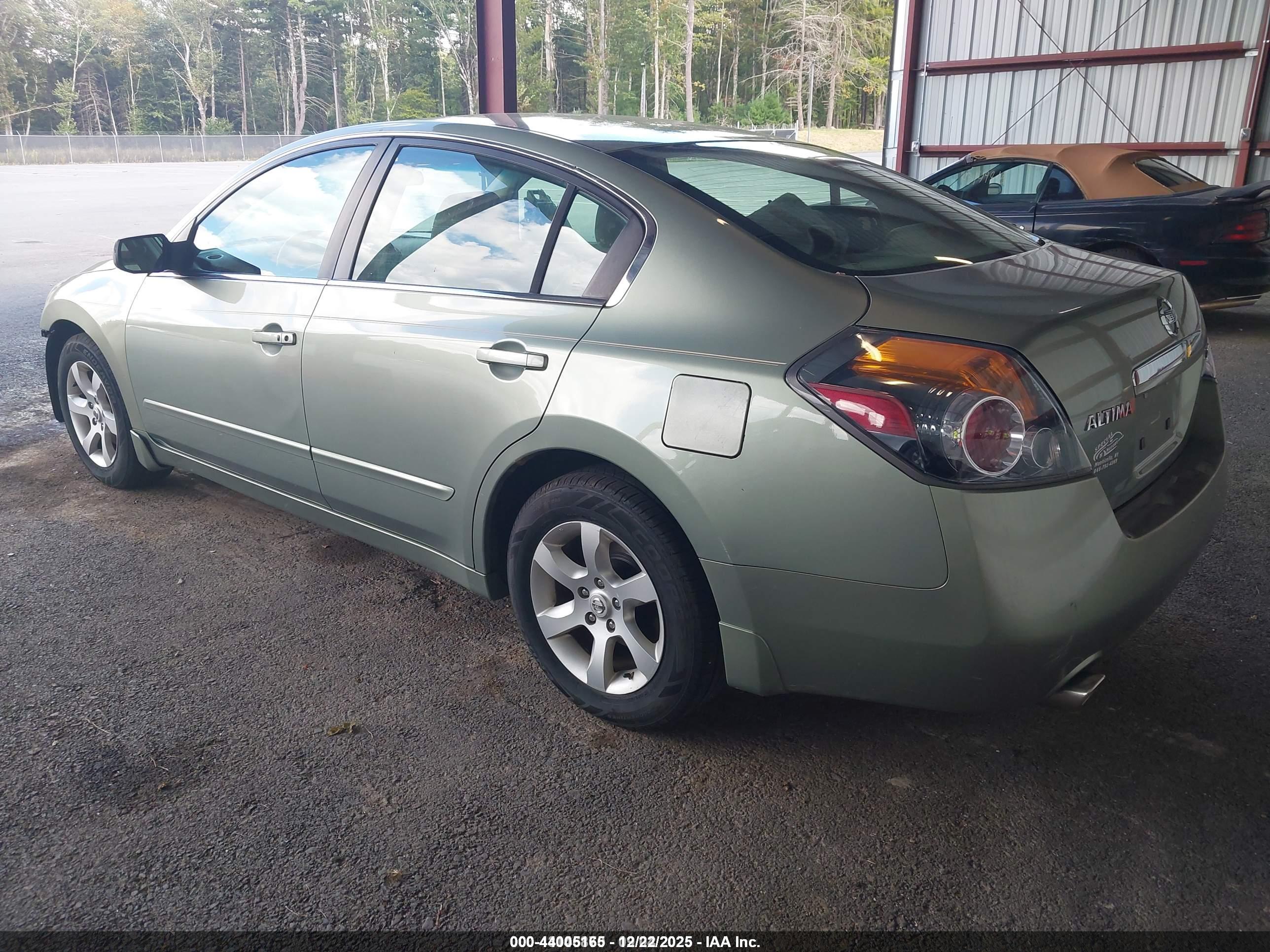 NISSAN ALTIMA image 3